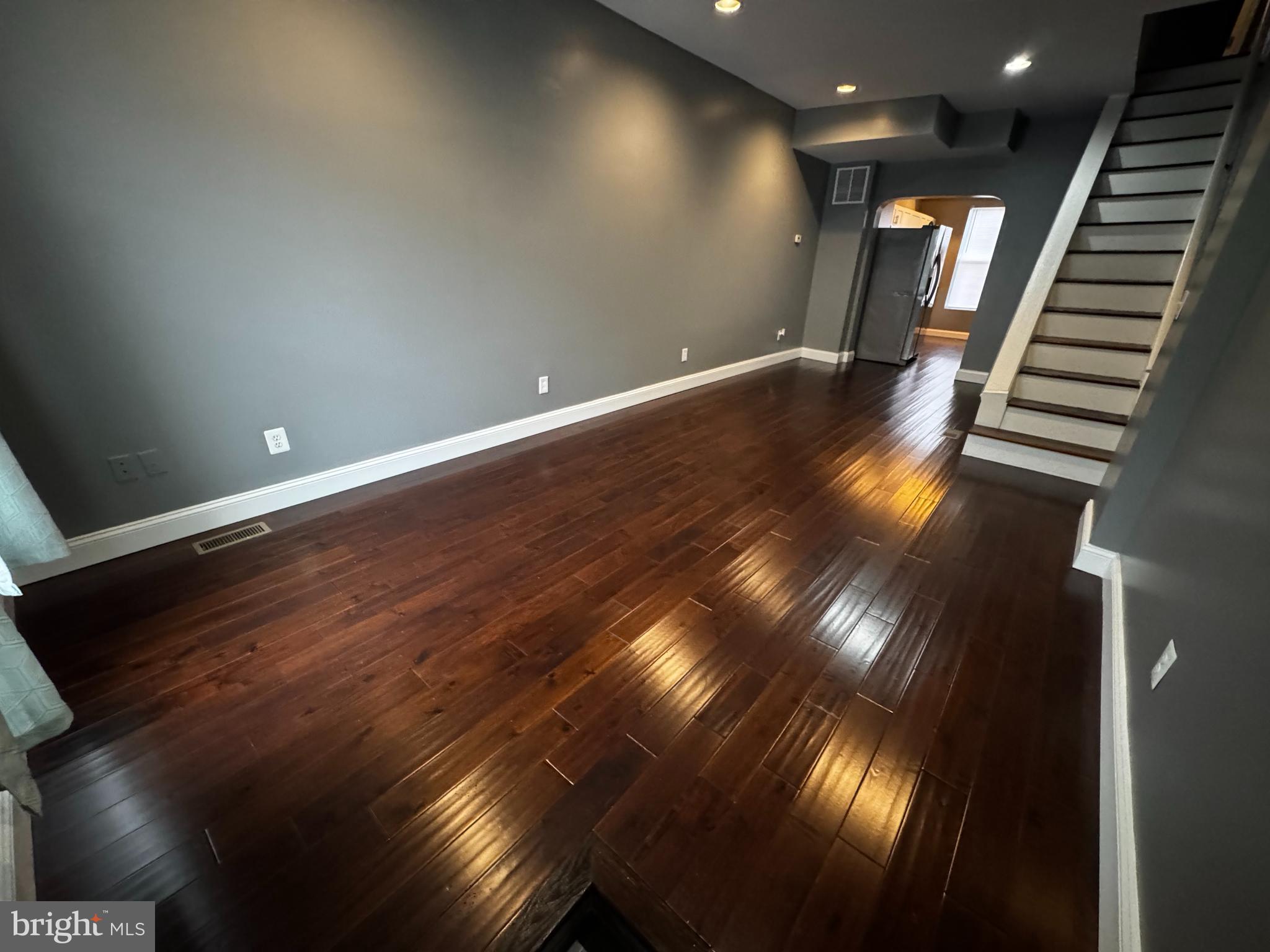 HIGHLANDTOWN - Residential