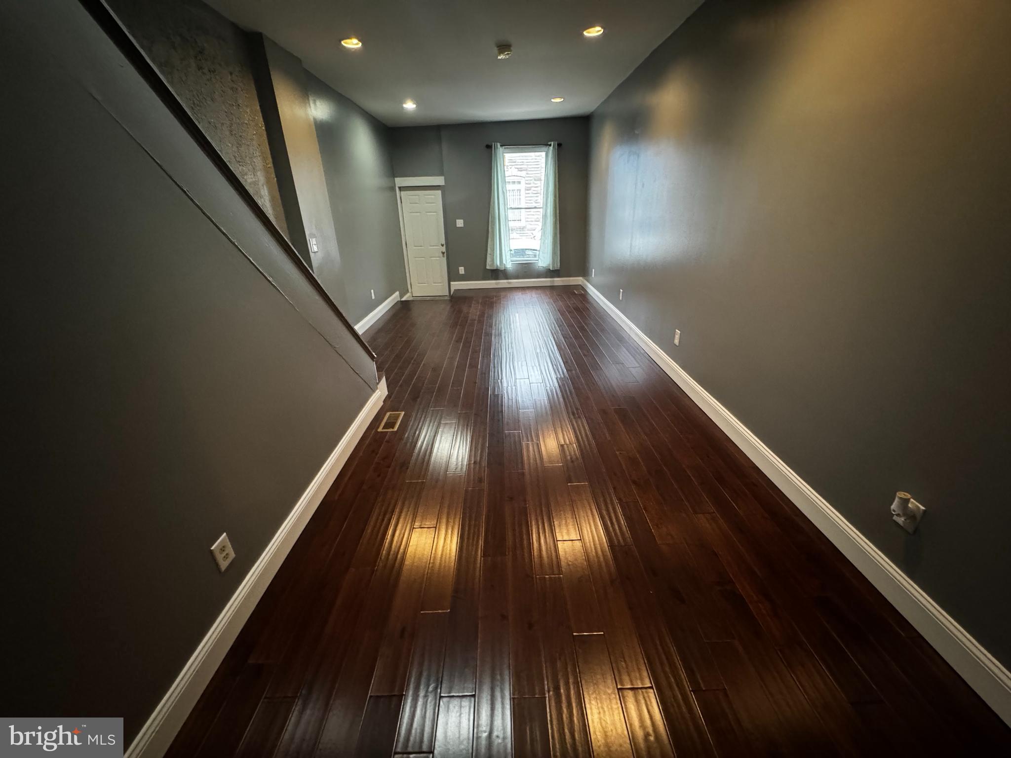 HIGHLANDTOWN - Residential