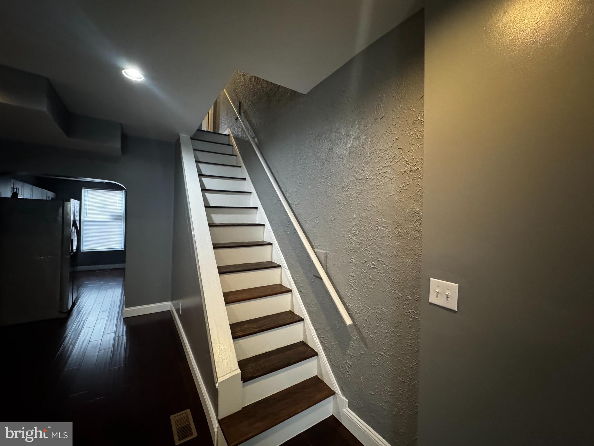 HIGHLANDTOWN - Residential