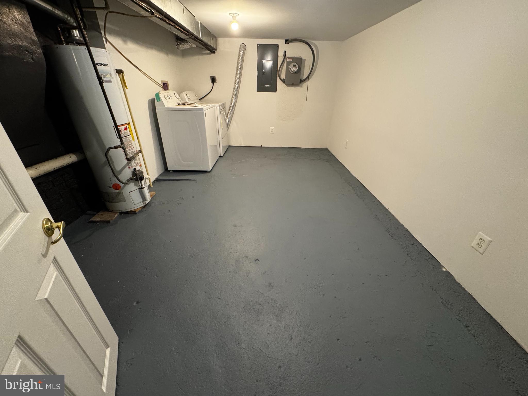 HIGHLANDTOWN - Residential