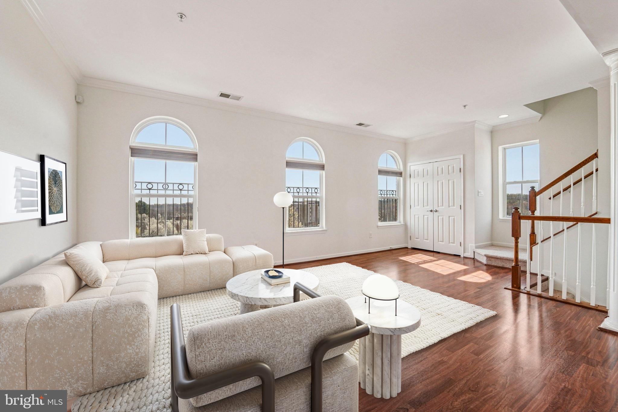 RED RUN VILLA - Residential