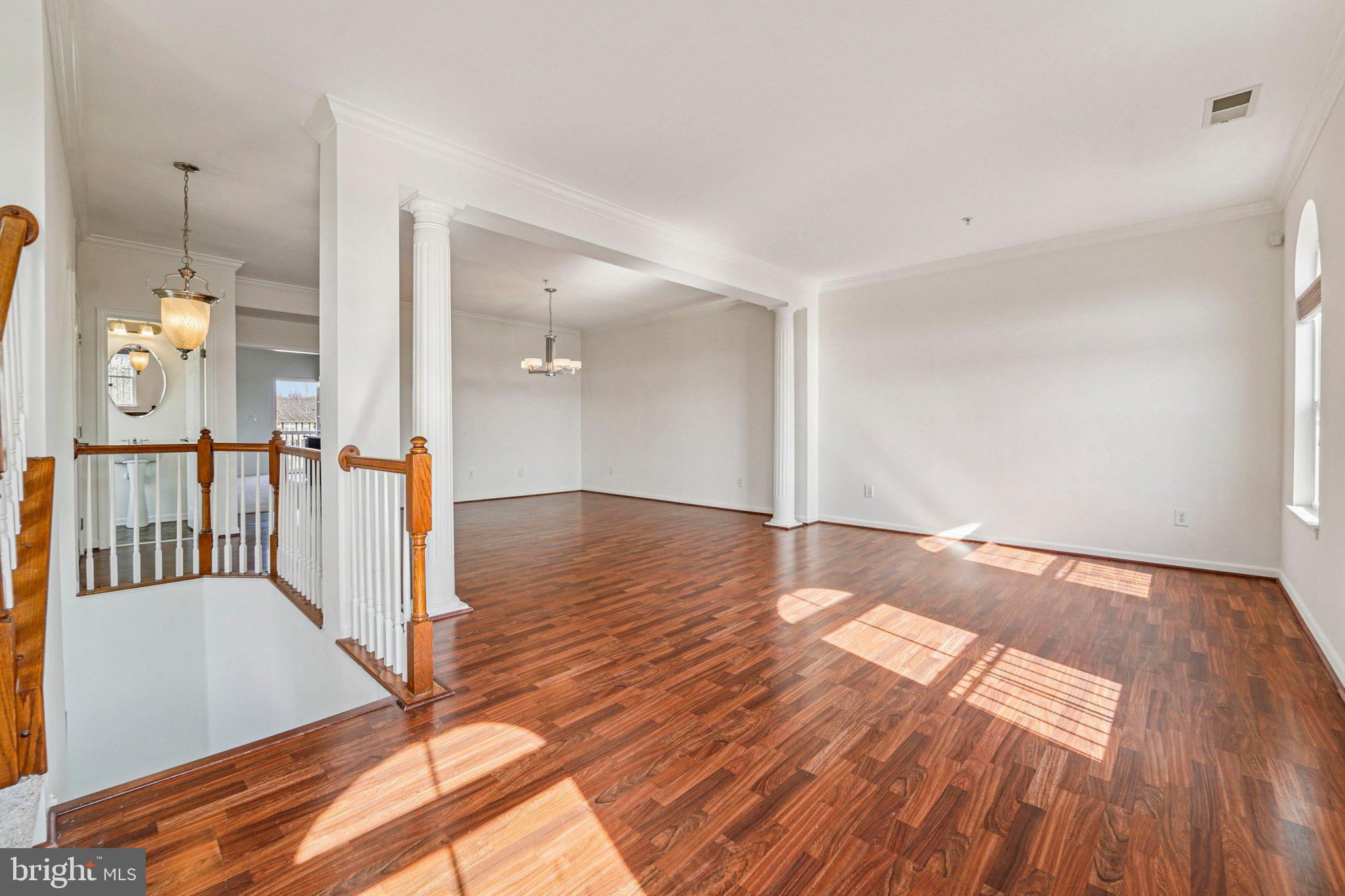 RED RUN VILLA - Residential