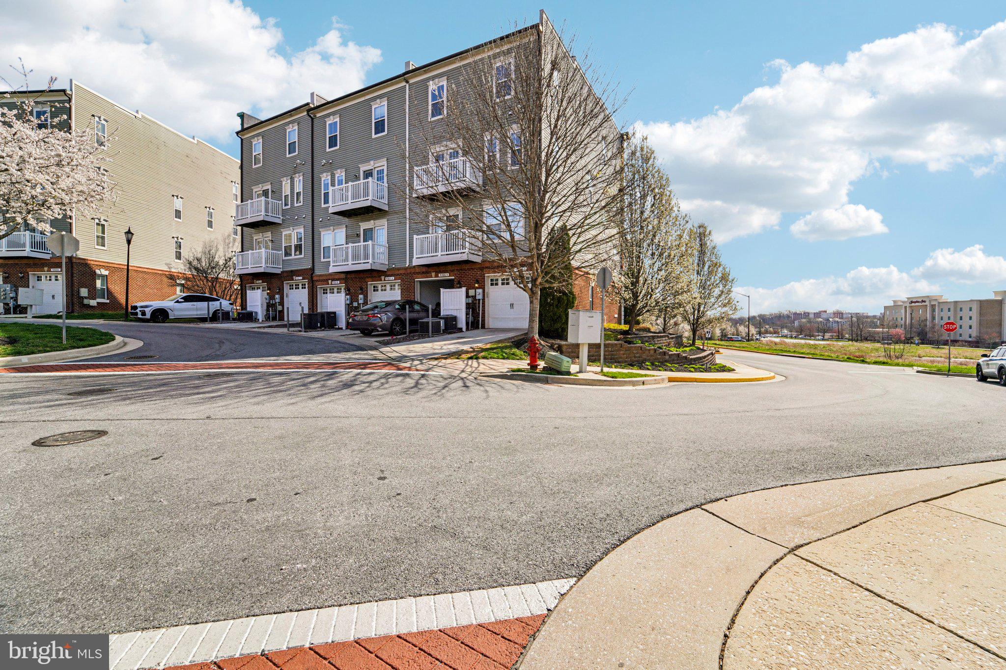 RED RUN VILLA - Residential