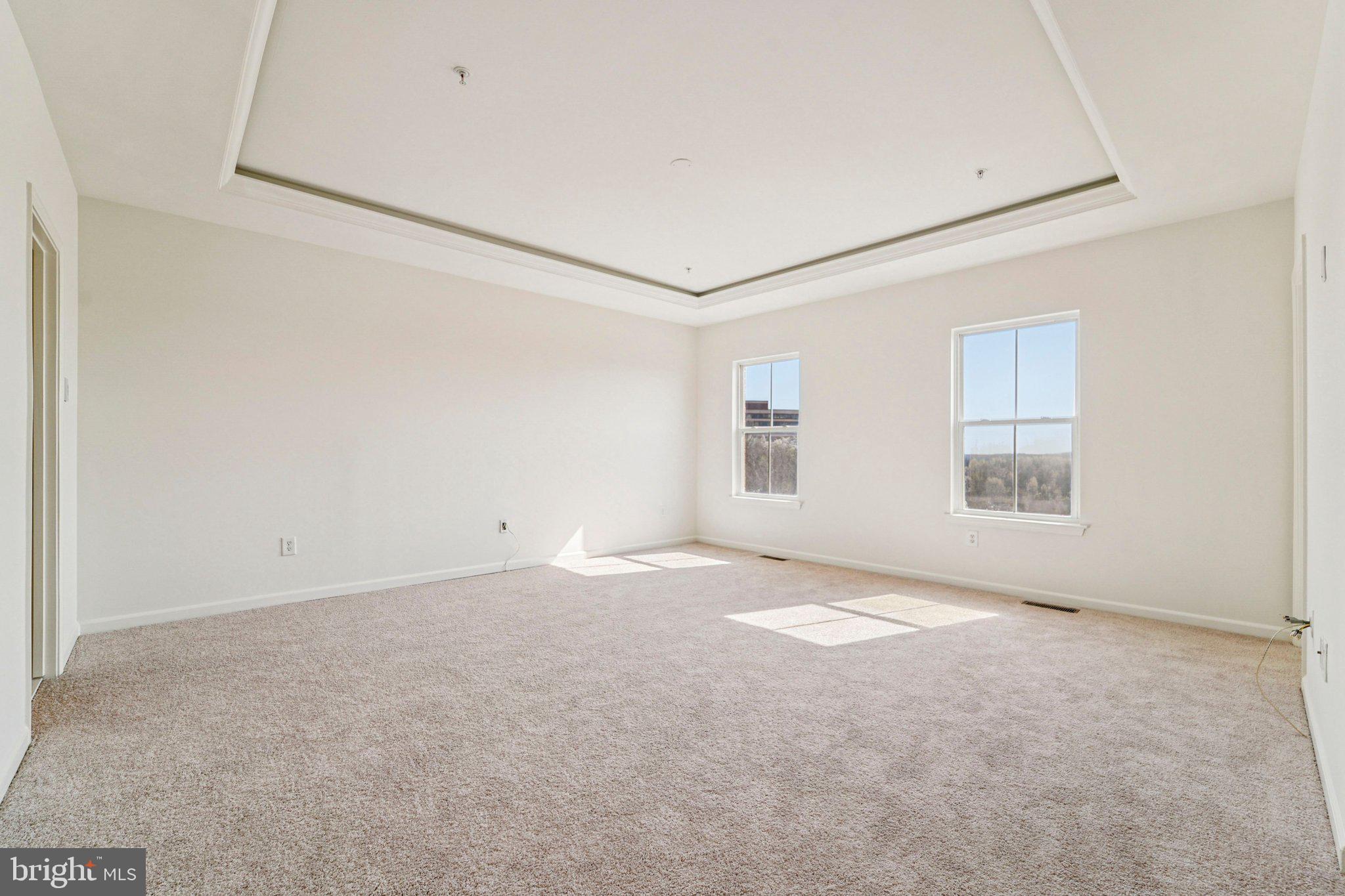 RED RUN VILLA - Residential