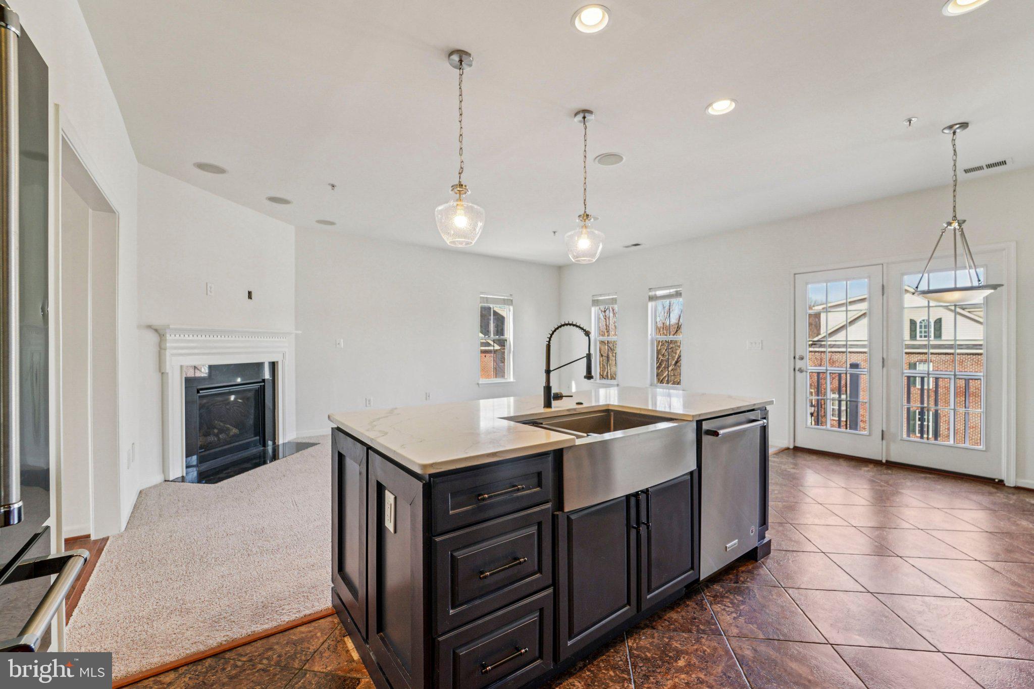 RED RUN VILLA - Residential