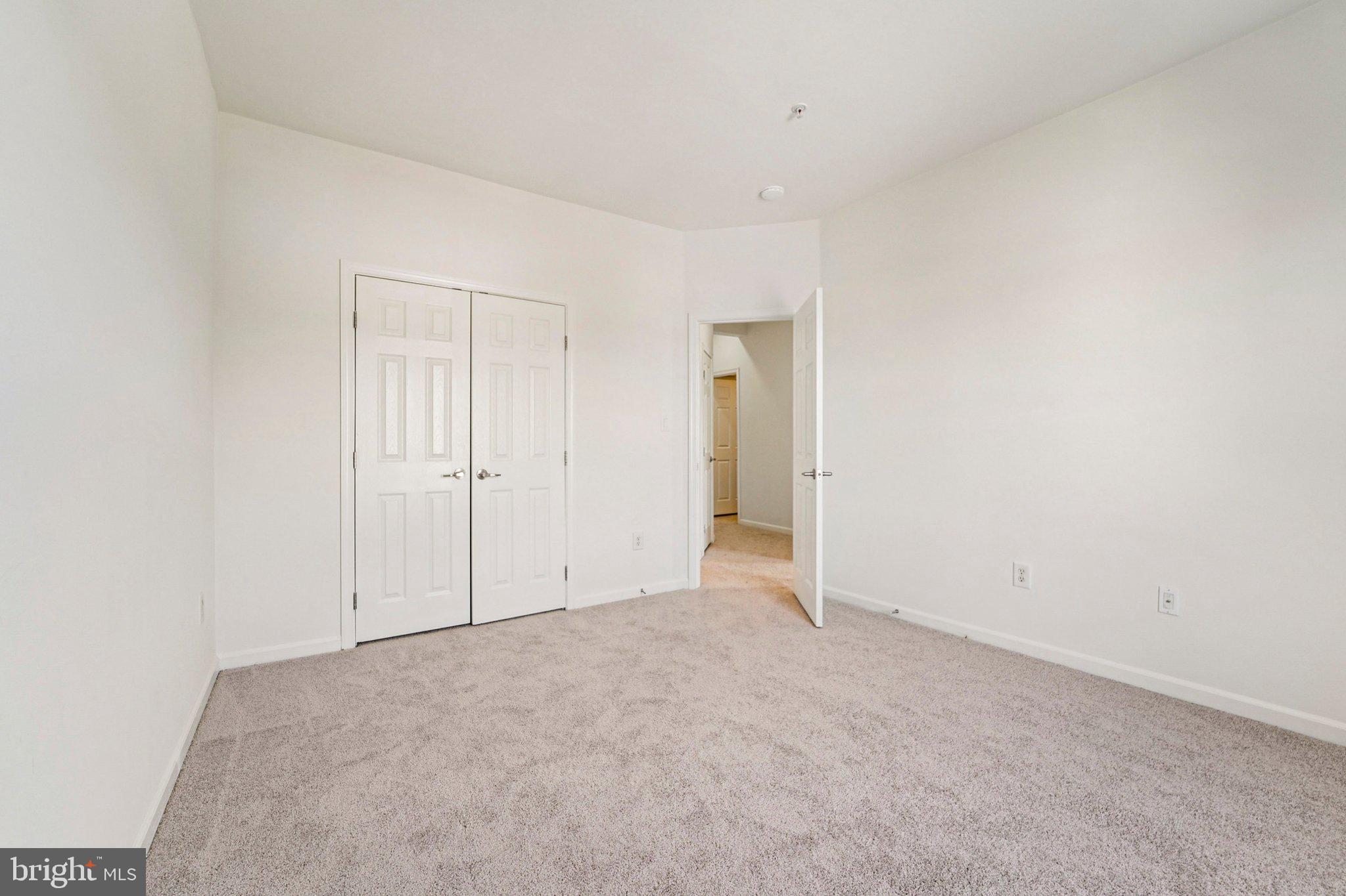 RED RUN VILLA - Residential