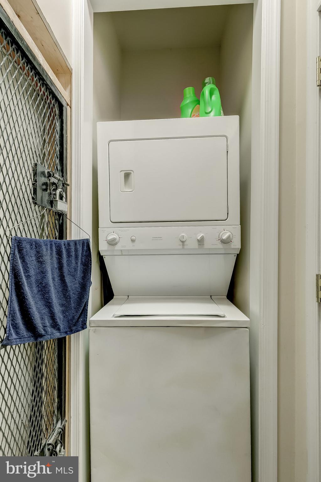 WASHINGTON VILLAGE - Residential Lease