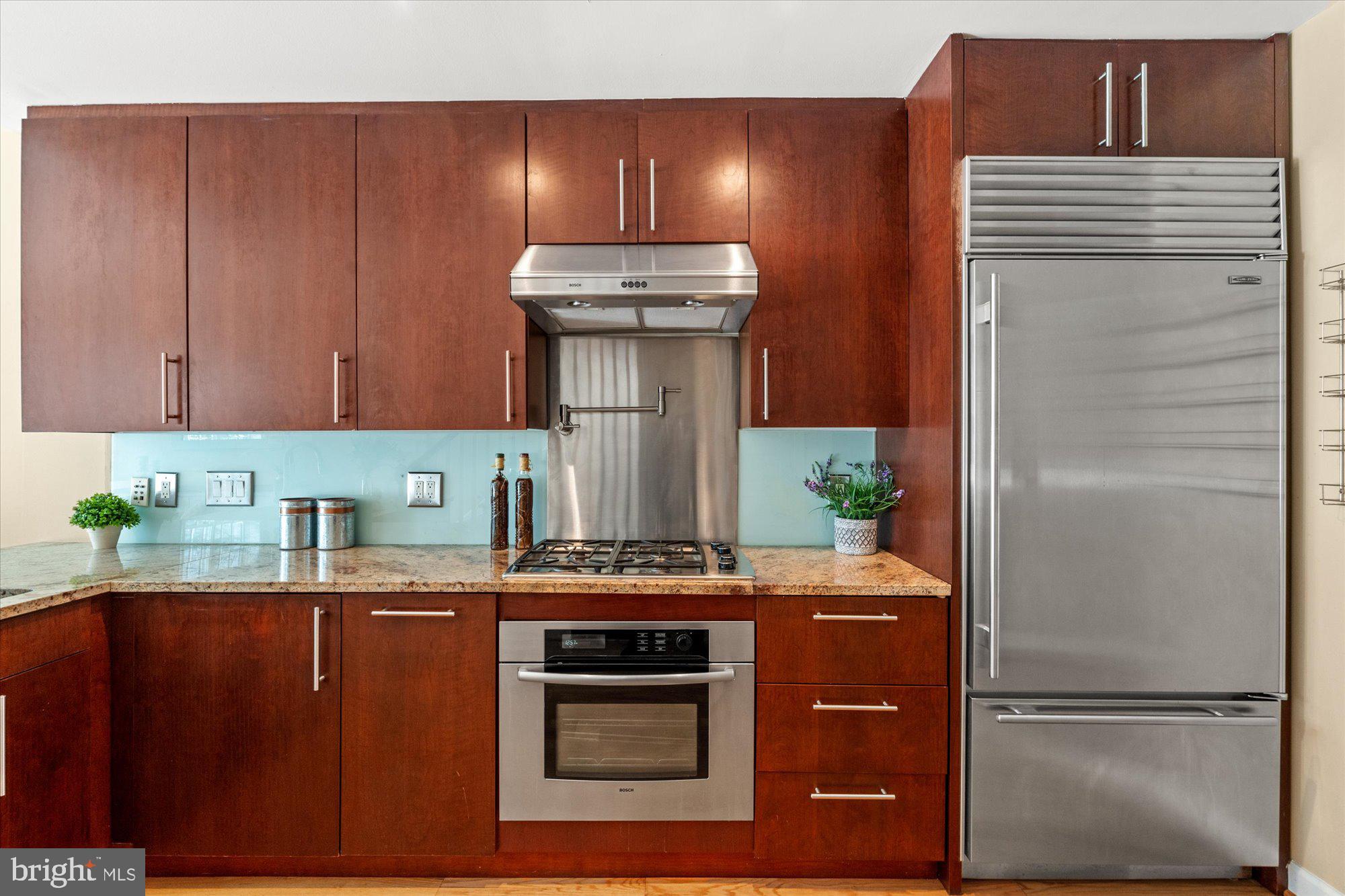 FOGGY BOTTOM - Residential