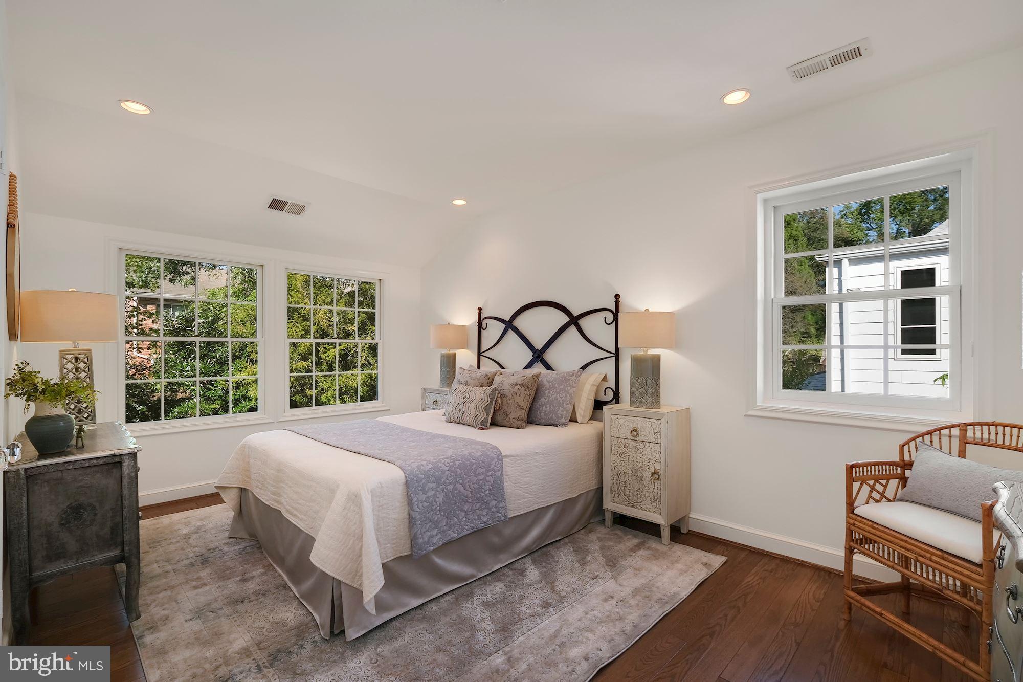 WEST CHEVY CHASE HEIGHTS - Residential