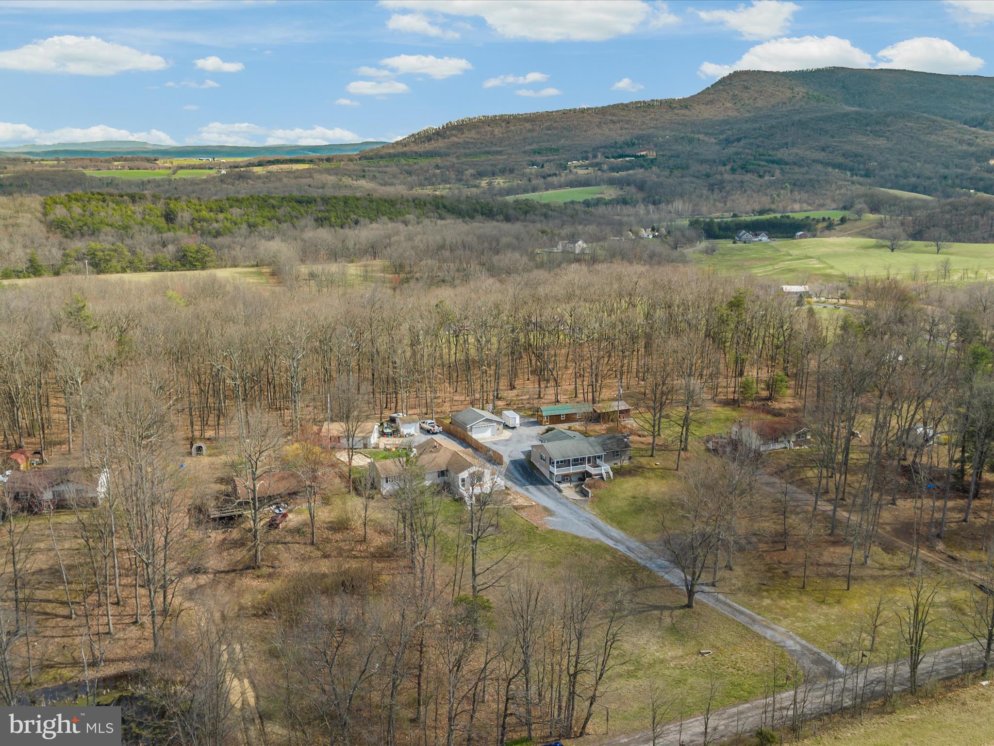 WHITE OAK ACRES - Residential