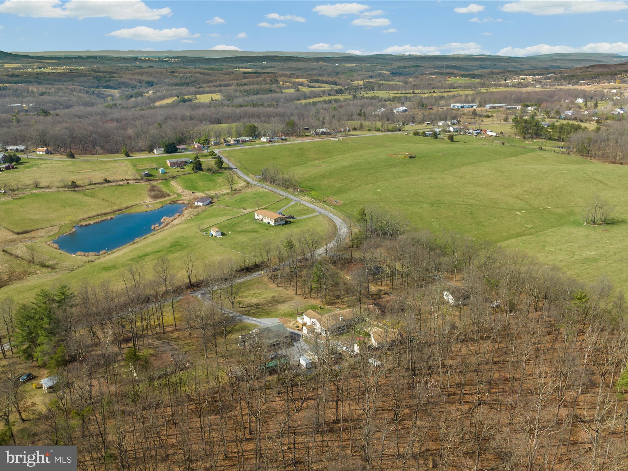 WHITE OAK ACRES - Residential