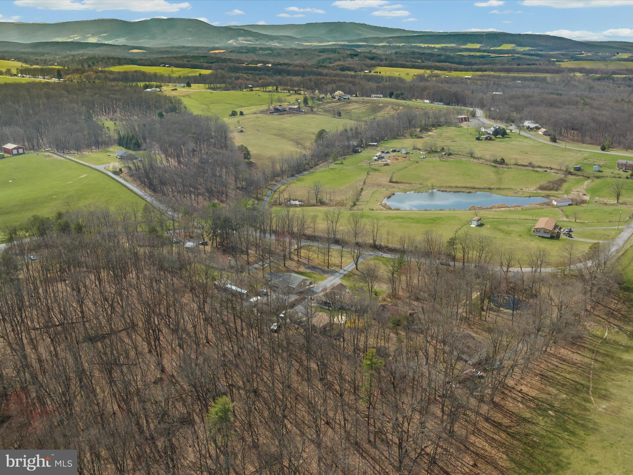 WHITE OAK ACRES - Residential