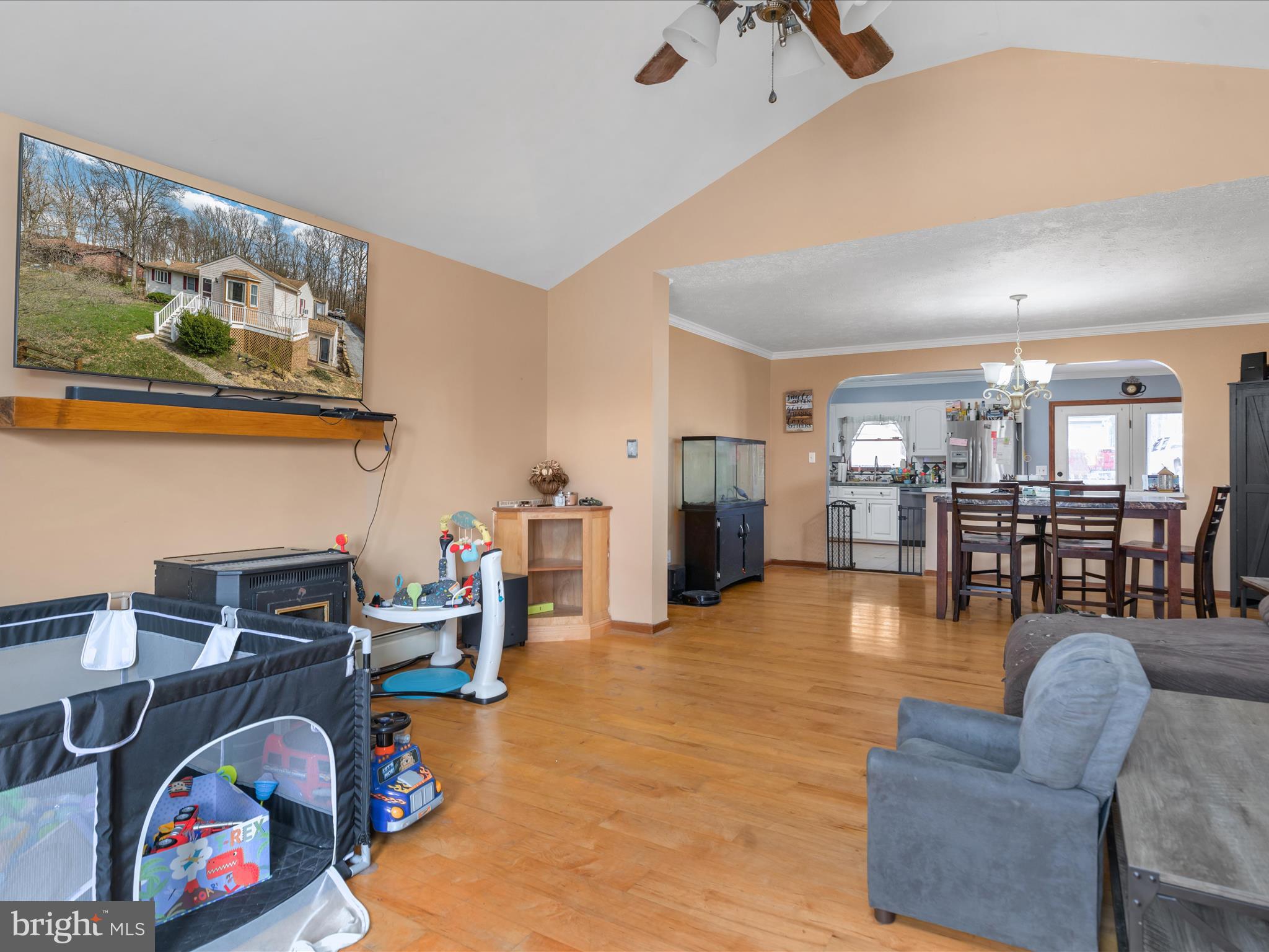 WHITE OAK ACRES - Residential