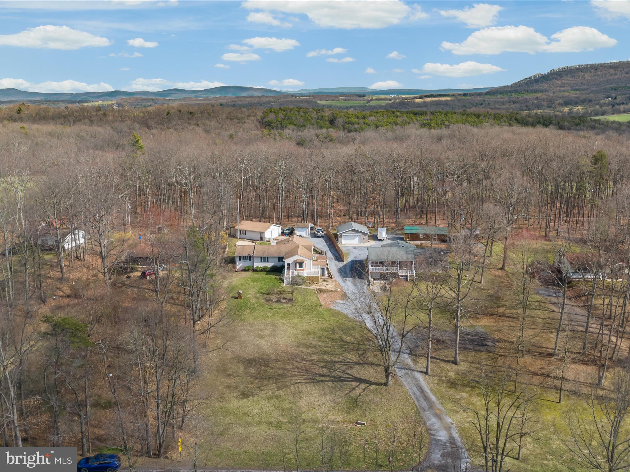 WHITE OAK ACRES - Residential