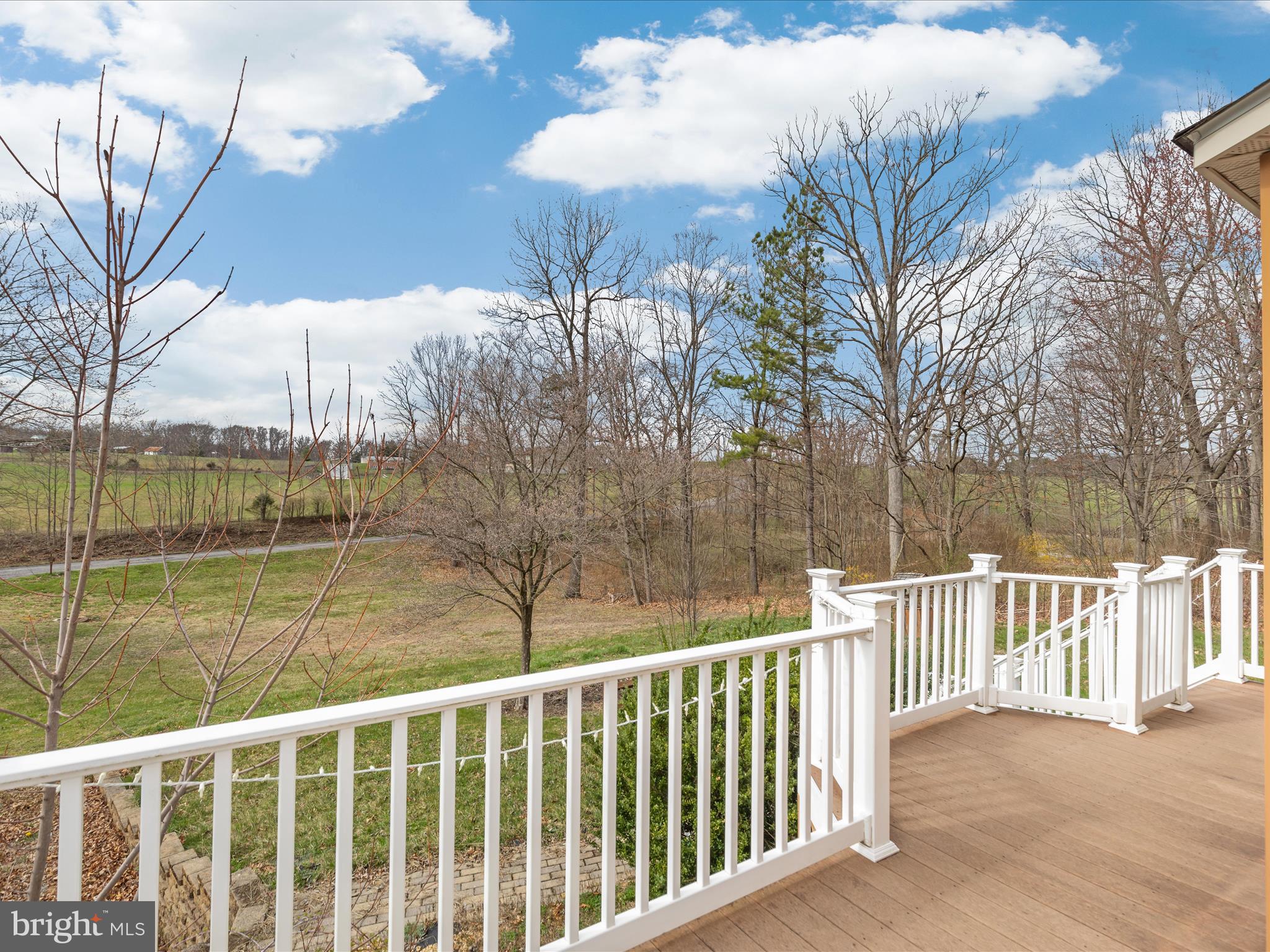 WHITE OAK ACRES - Residential