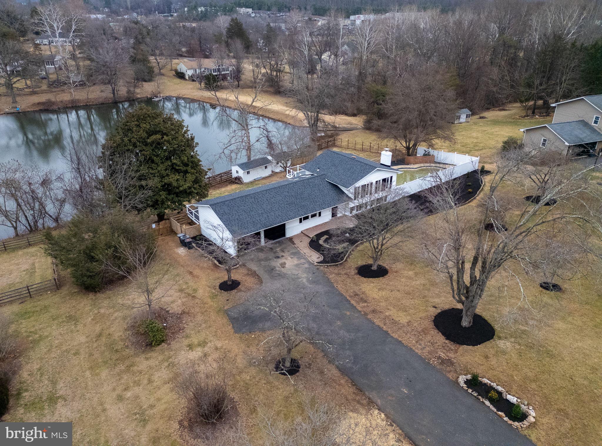 WARRENTON LAKES - Residential