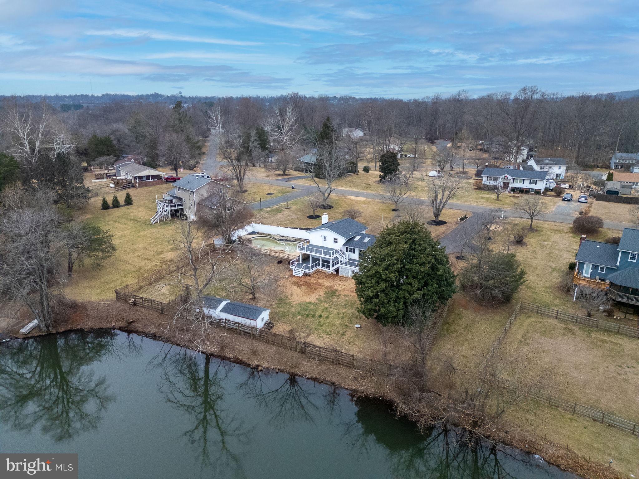 WARRENTON LAKES - Residential