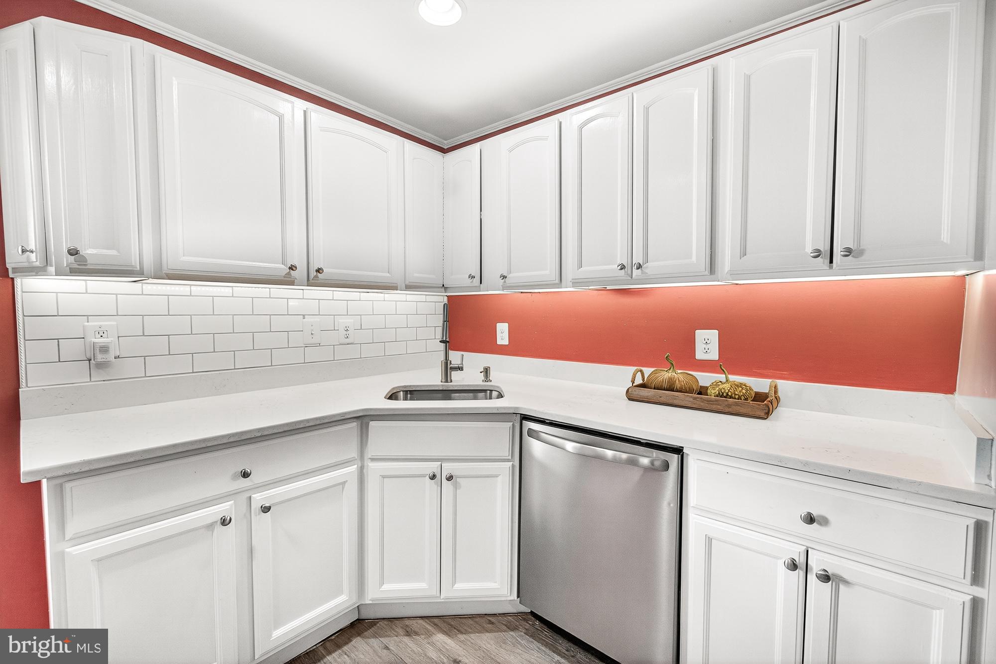 BRUNSWICK - Residential