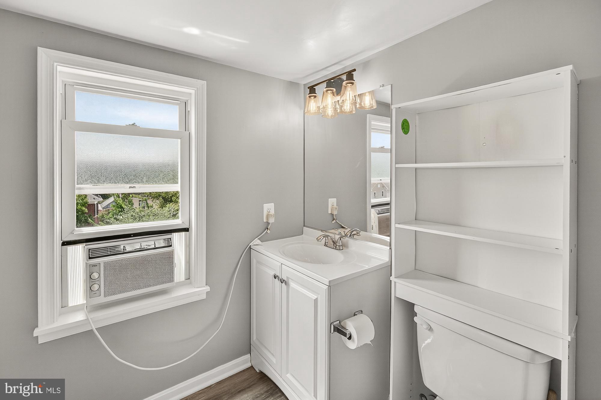 BRUNSWICK - Residential