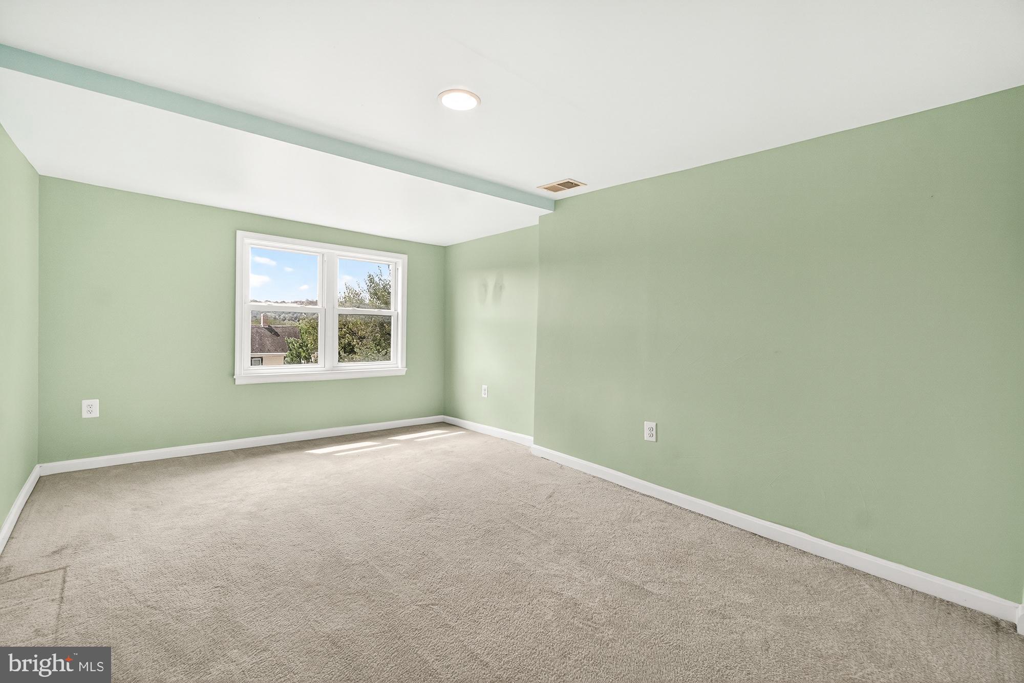 BRUNSWICK - Residential