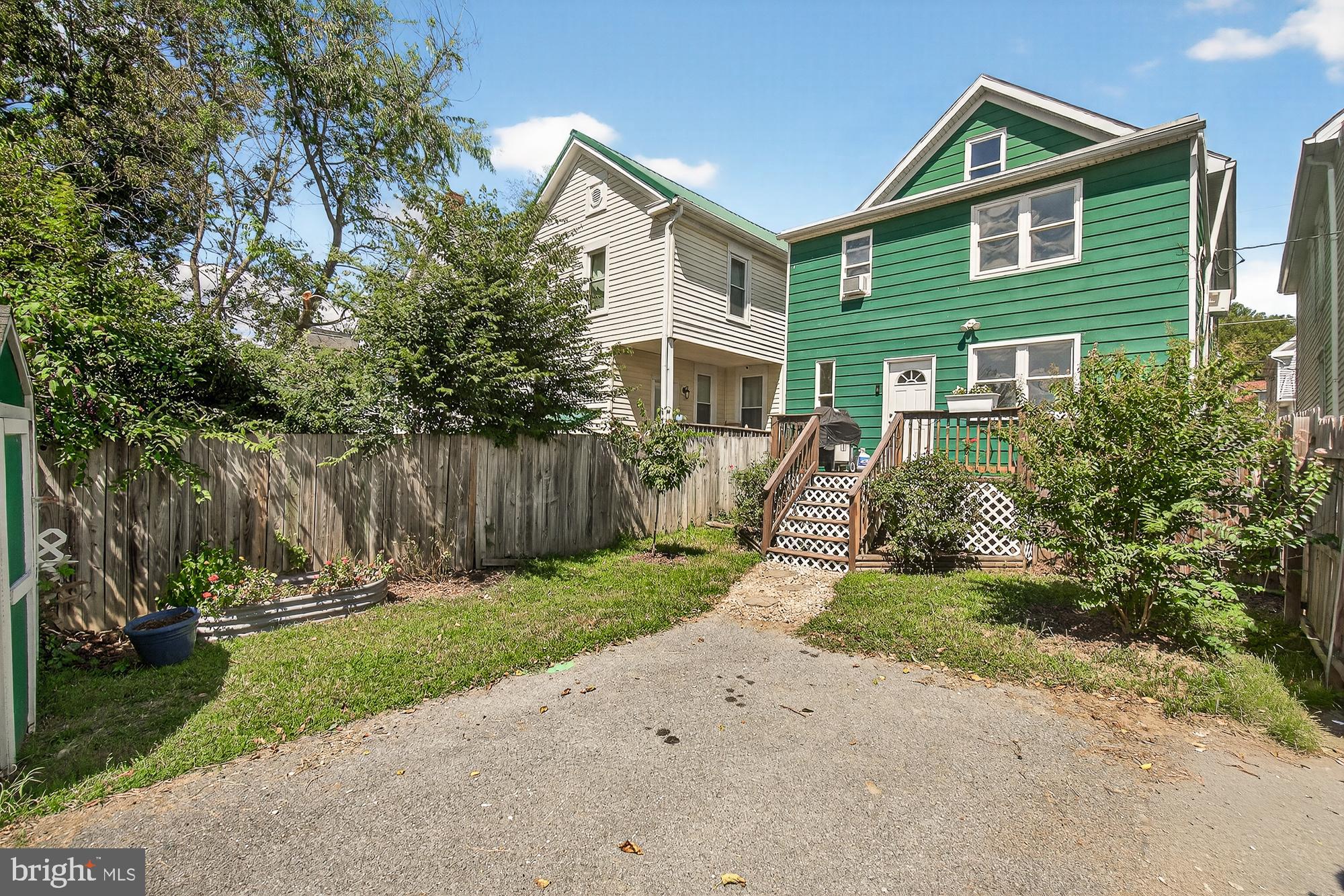 BRUNSWICK - Residential