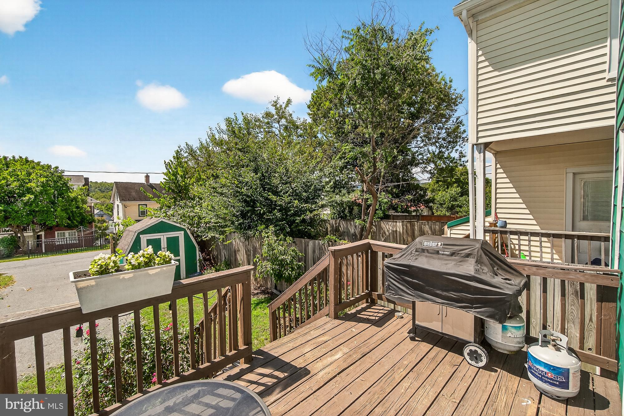 BRUNSWICK - Residential