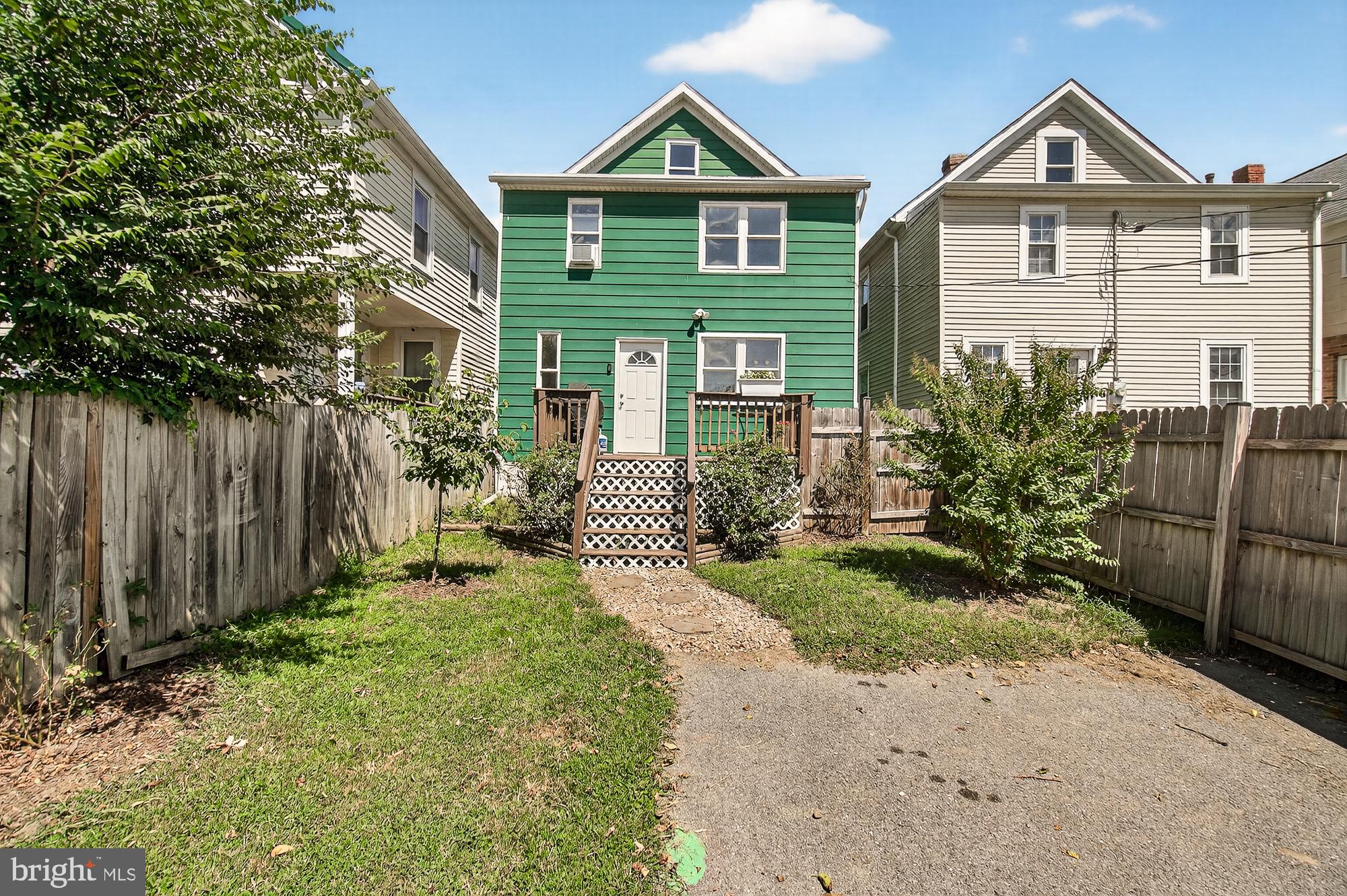 BRUNSWICK - Residential