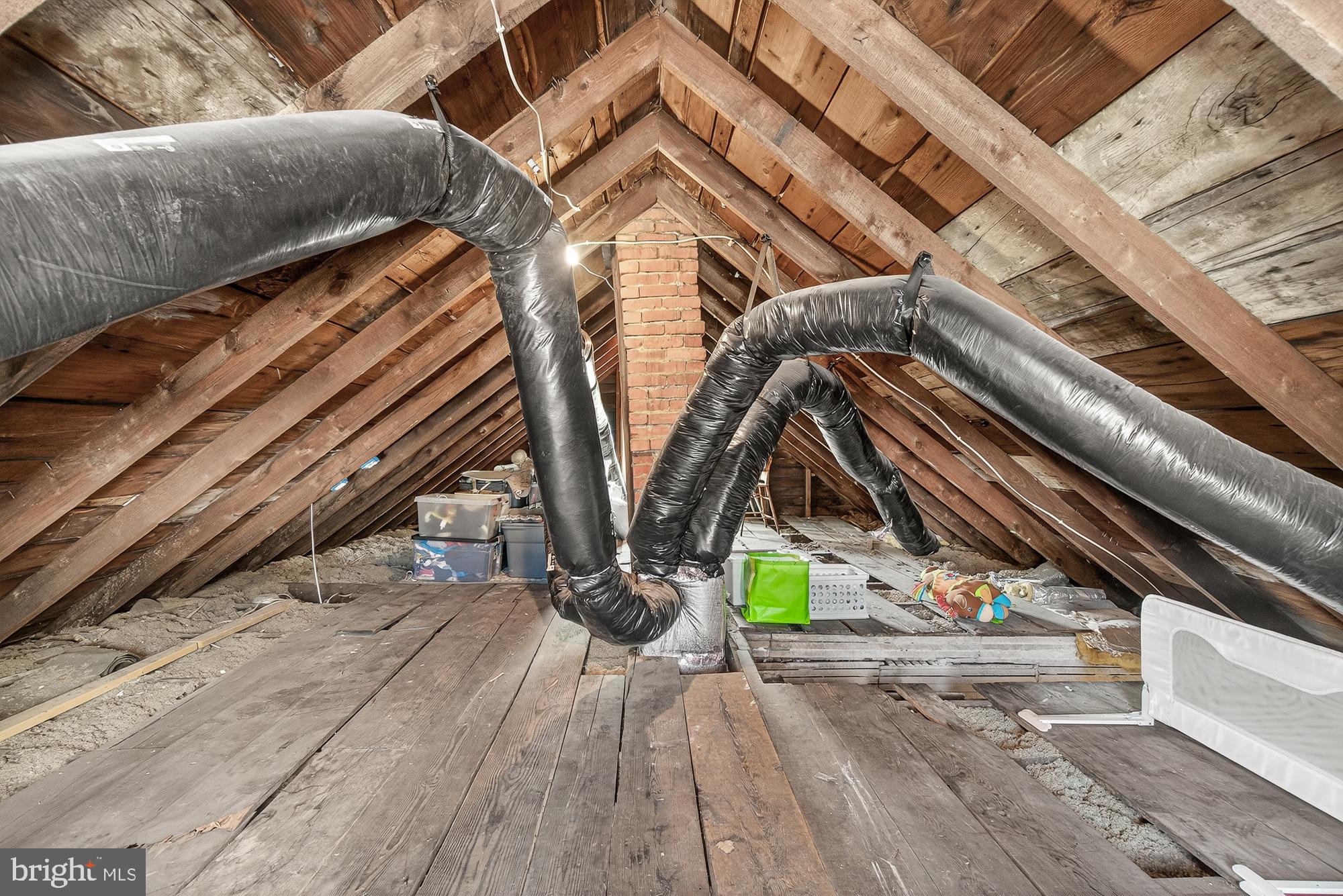 BRUNSWICK - Residential