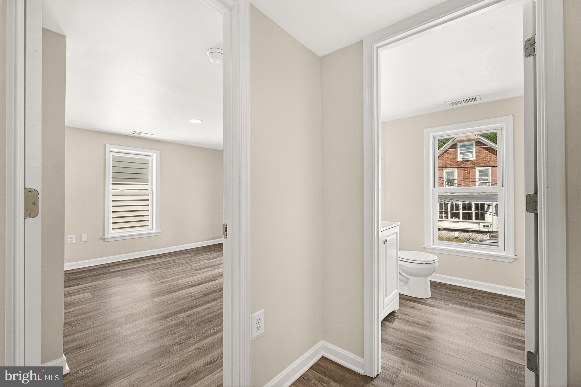 BRUNSWICK - Residential