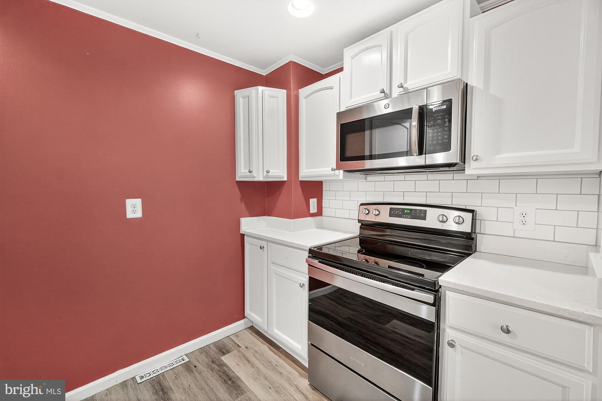 BRUNSWICK - Residential