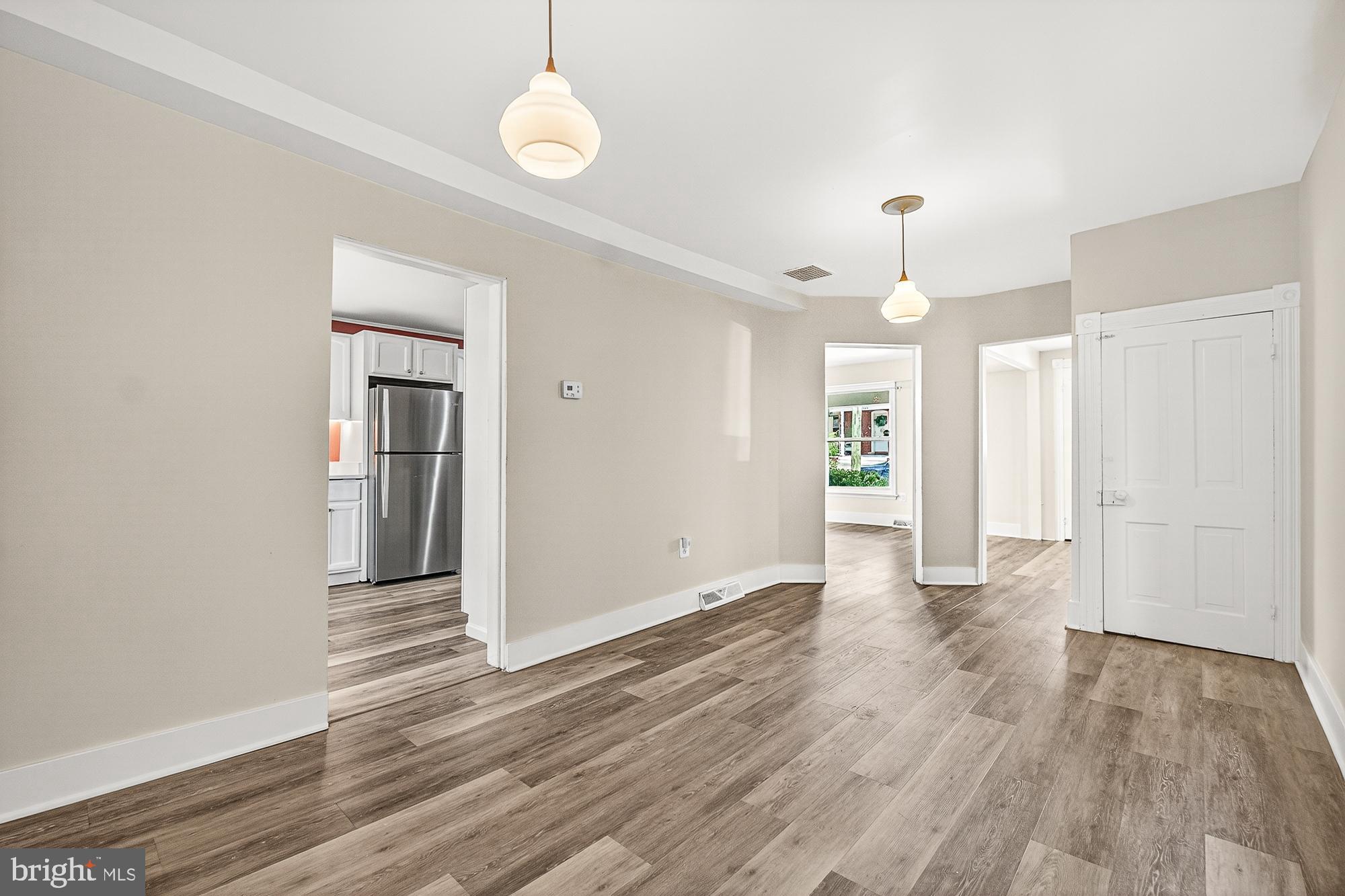 BRUNSWICK - Residential