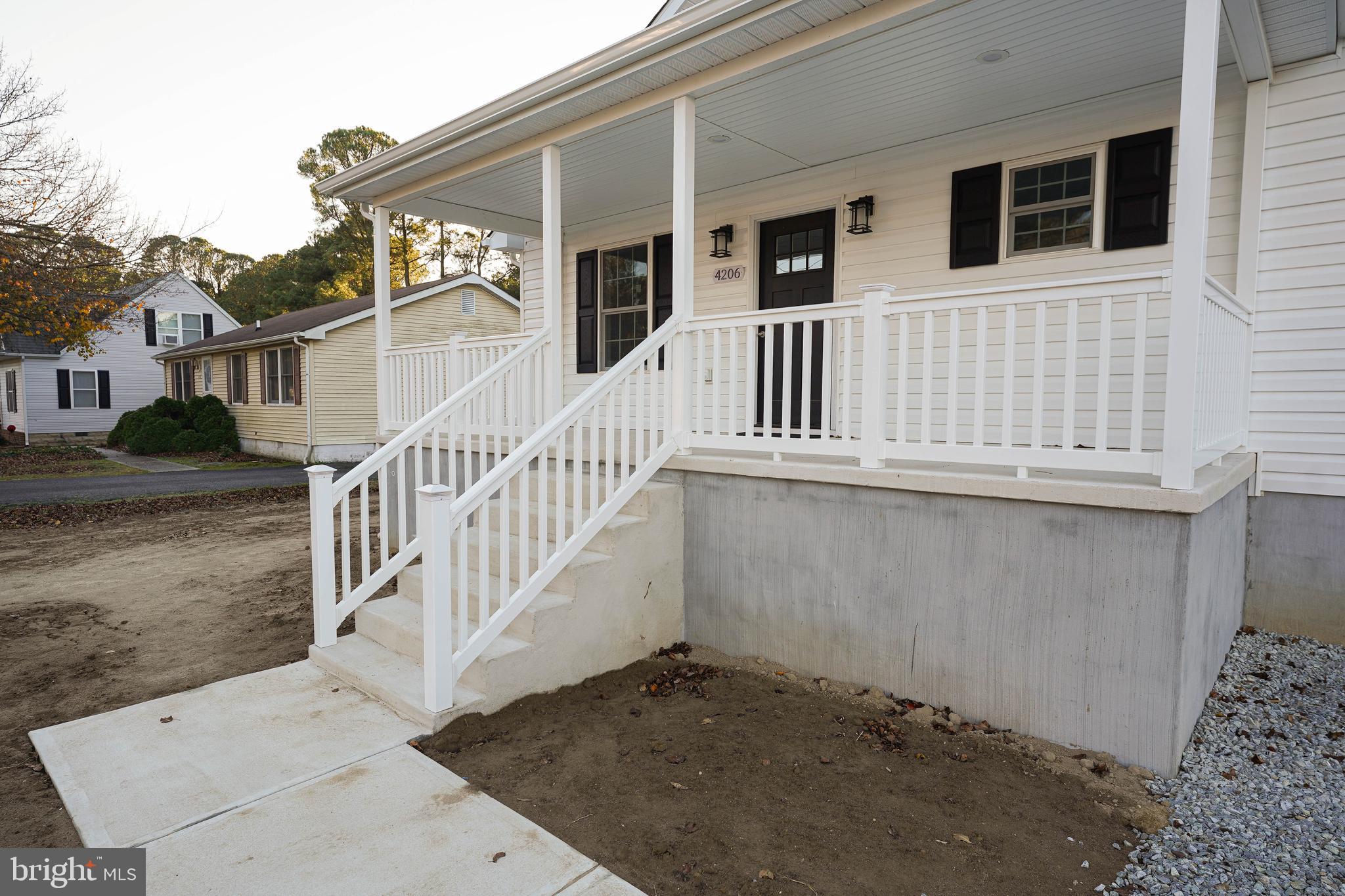 4206 JACKSONVILLE ROAD