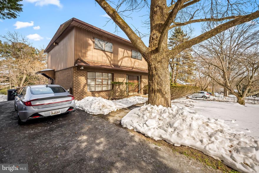 BEAUTIFULLY CARED FOR GREEN GATE CENTER HALL COLONIAL!! FOUR LARGE BEDROOMS, TWO FULL BATHS AND TWO HALF BATHS. UPPER LEVEL HAS FOUR VERY SPACIOUS BEDROOMS AND TWO FULL BATHROOMS. THE PRIMARY BEDROOM INCLUDES COMFORTABLE SITTING AREA, HUGE WALK-IN CLOSET AND FULL BATH! THE MAIN LEVEL BOASTS: LARGE COUNTRY KITCHEN WITH SEPARATE BREAKFAST AREA. SLIDING DOORS FROM THE BREAKFAST AREA LEADS TO A LOVELY DECK THAT OVERLOOKS SCENIC AND SPACIOUS GROUNDS, ELEGANT LIVING ROOM, SEPARATE DINING ROOM, WONDERFUL FAMILY ROOM, BEAUTIFUL BUILT-INS AND POWDER ROOM. LOWER LEVEL: HAS LARGE FINISHED RECREATION AREA WITH SLIDING DOORS THAT LEAD TO THE GENEROUS BACKYARD, POWDER ROOM, WORKSHOP AREA, LAUNDRY, UTILITIES AND ENORMOUS AMOUNT OF STORAGE SPACE.