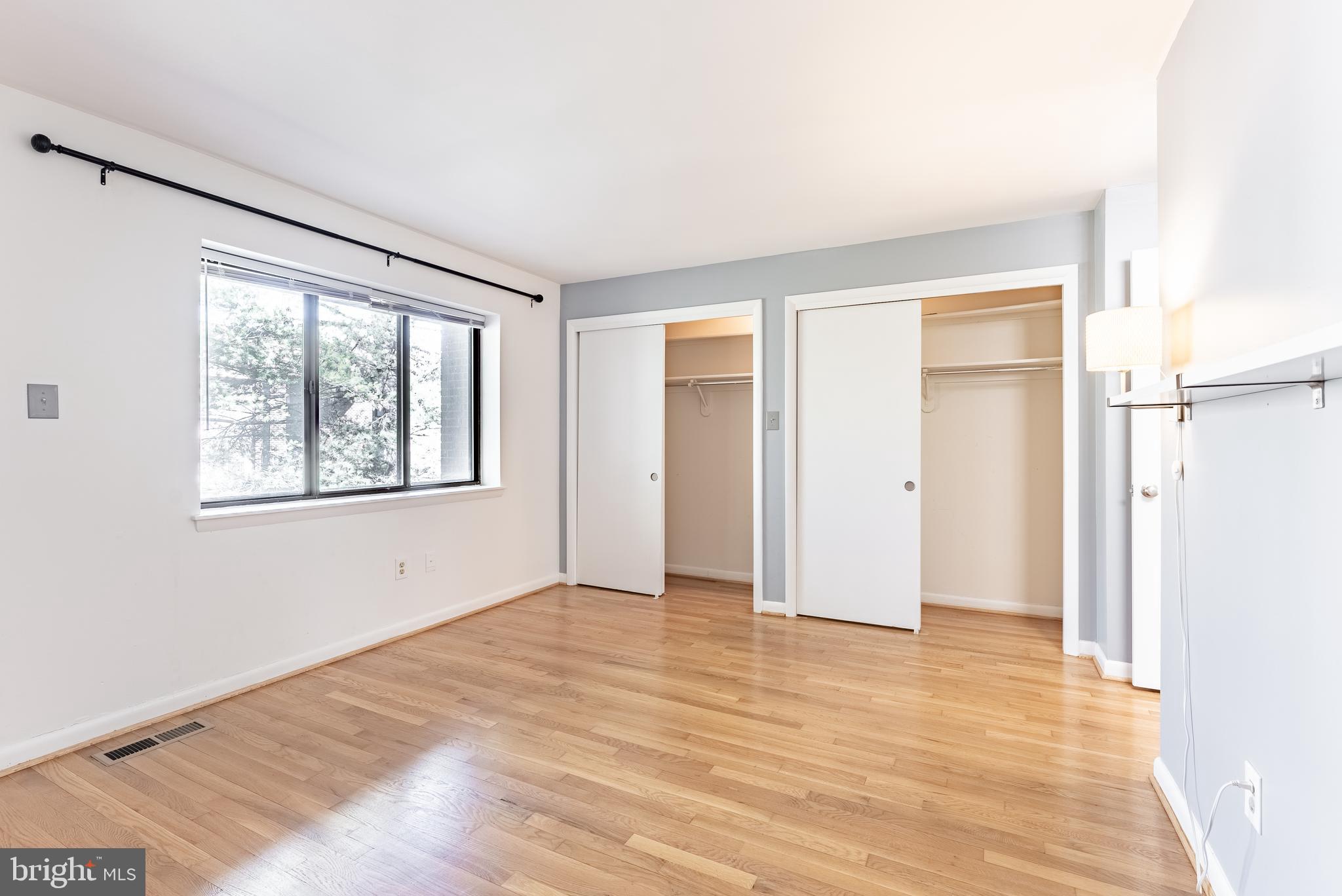 STEPPES OF BARCROFT - Residential