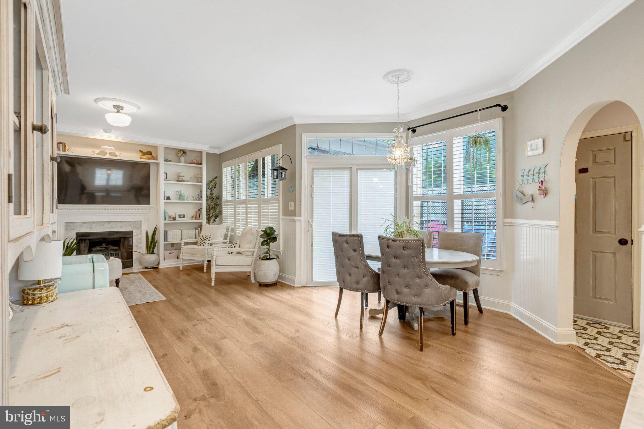 SOUTH RIDING - Residential