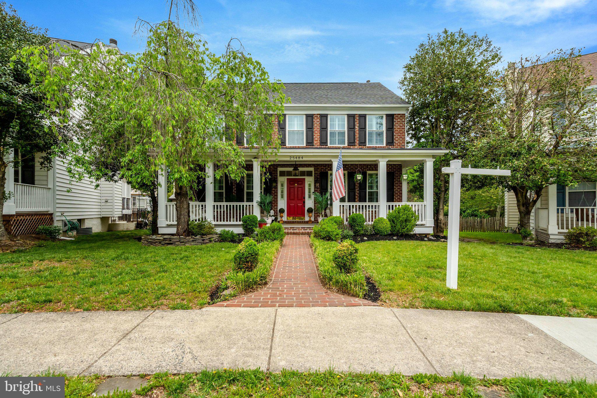 SOUTH RIDING - Residential