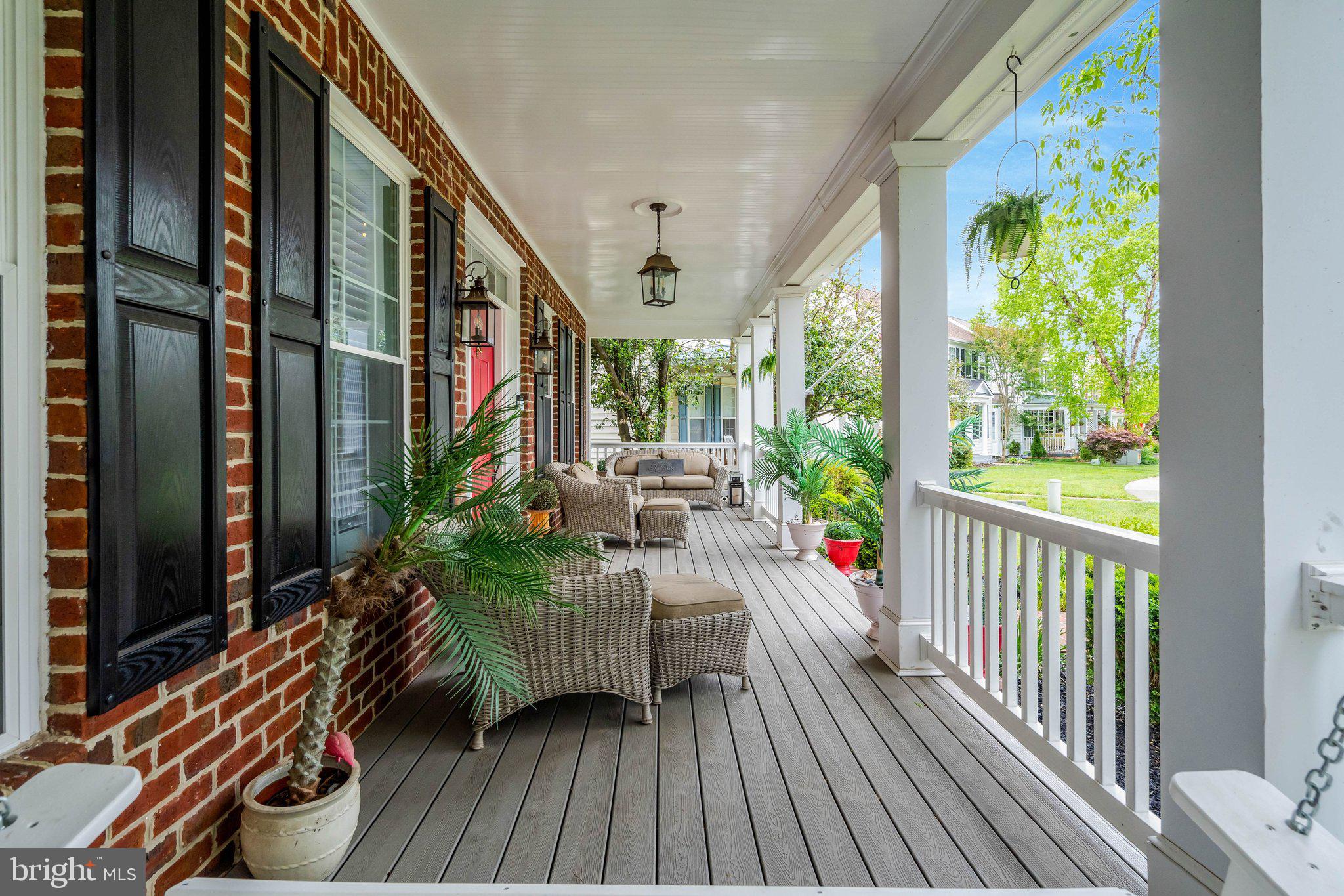SOUTH RIDING - Residential