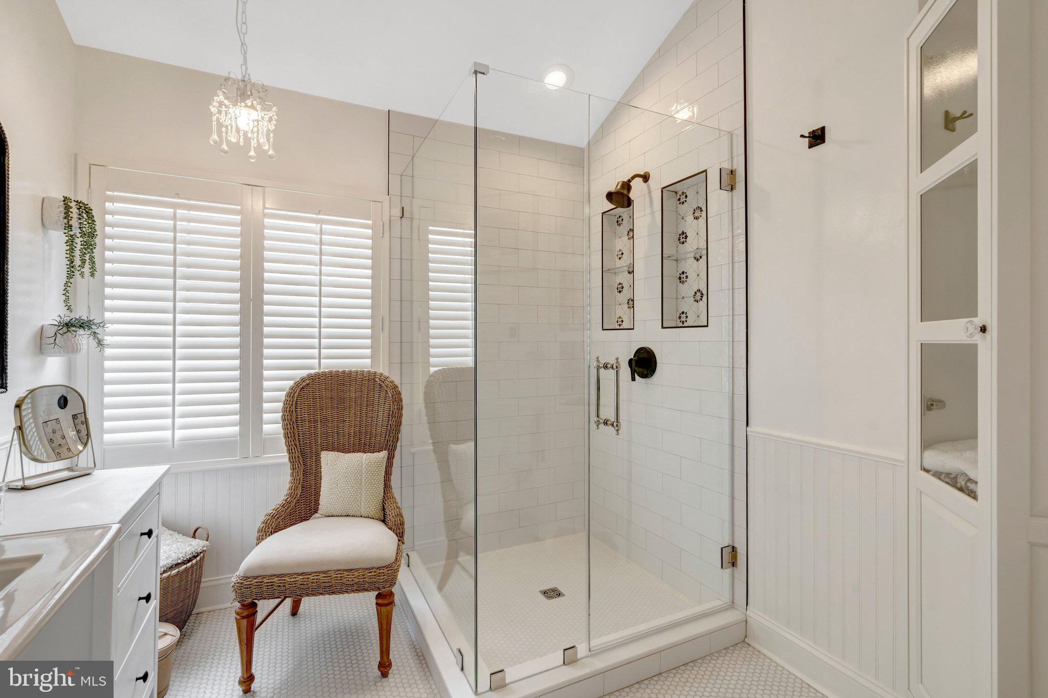 SOUTH RIDING - Residential