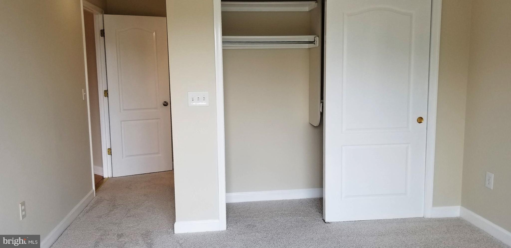 FALLS STATION - Residential