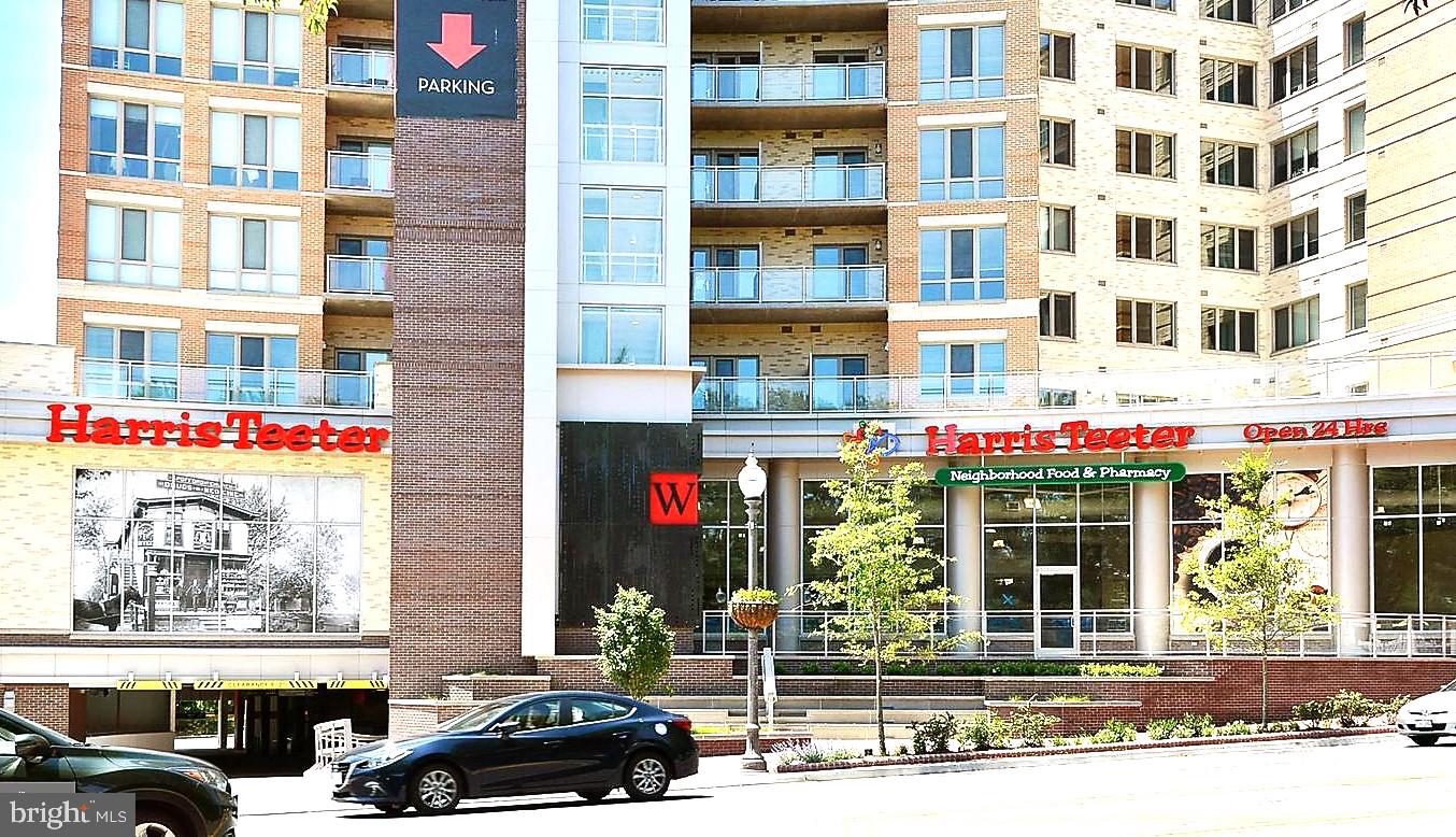 FALLS STATION - Residential