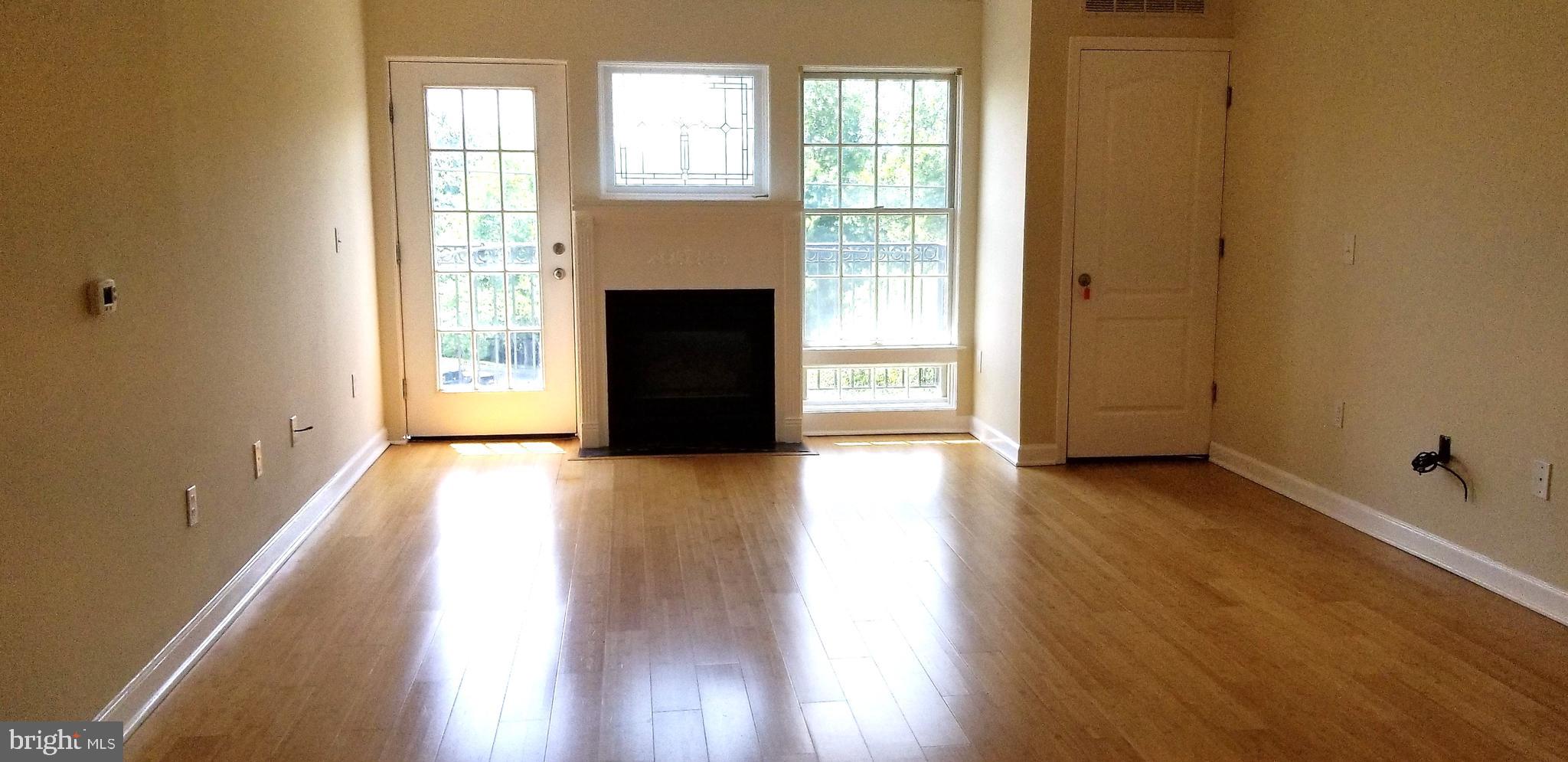 FALLS STATION - Residential