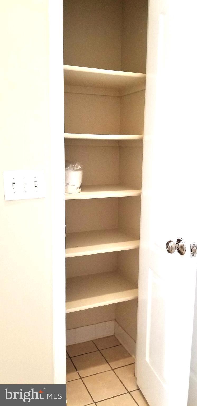 FALLS STATION - Residential