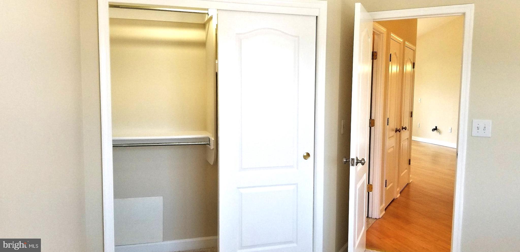 FALLS STATION - Residential