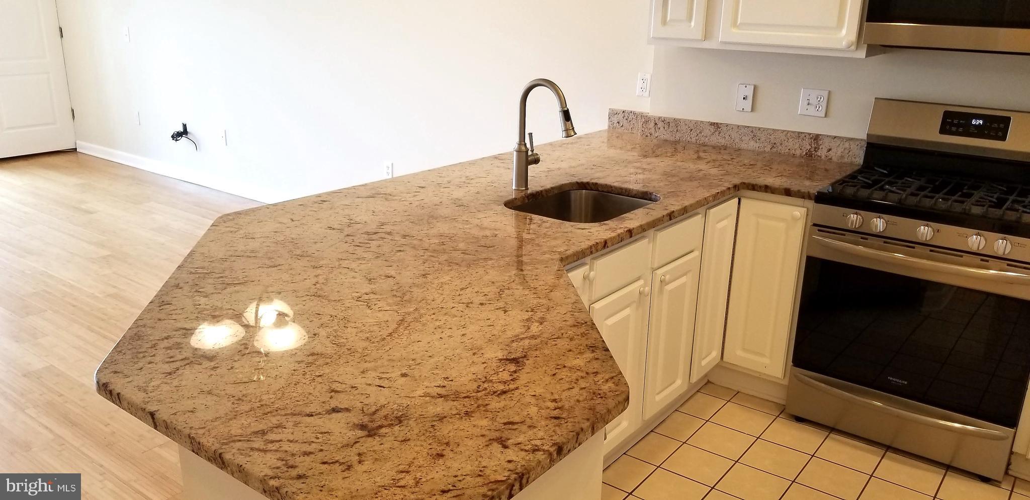 FALLS STATION - Residential