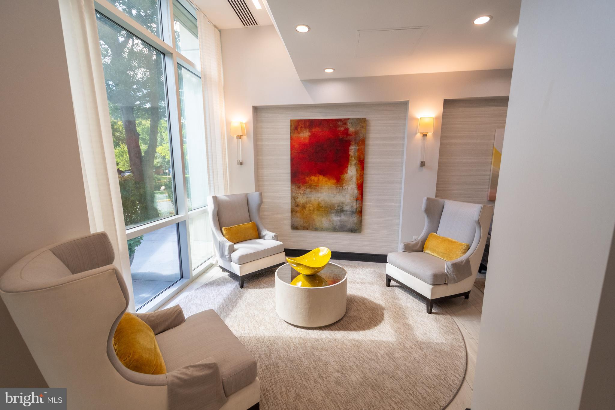 PARC EAST - Residential Lease