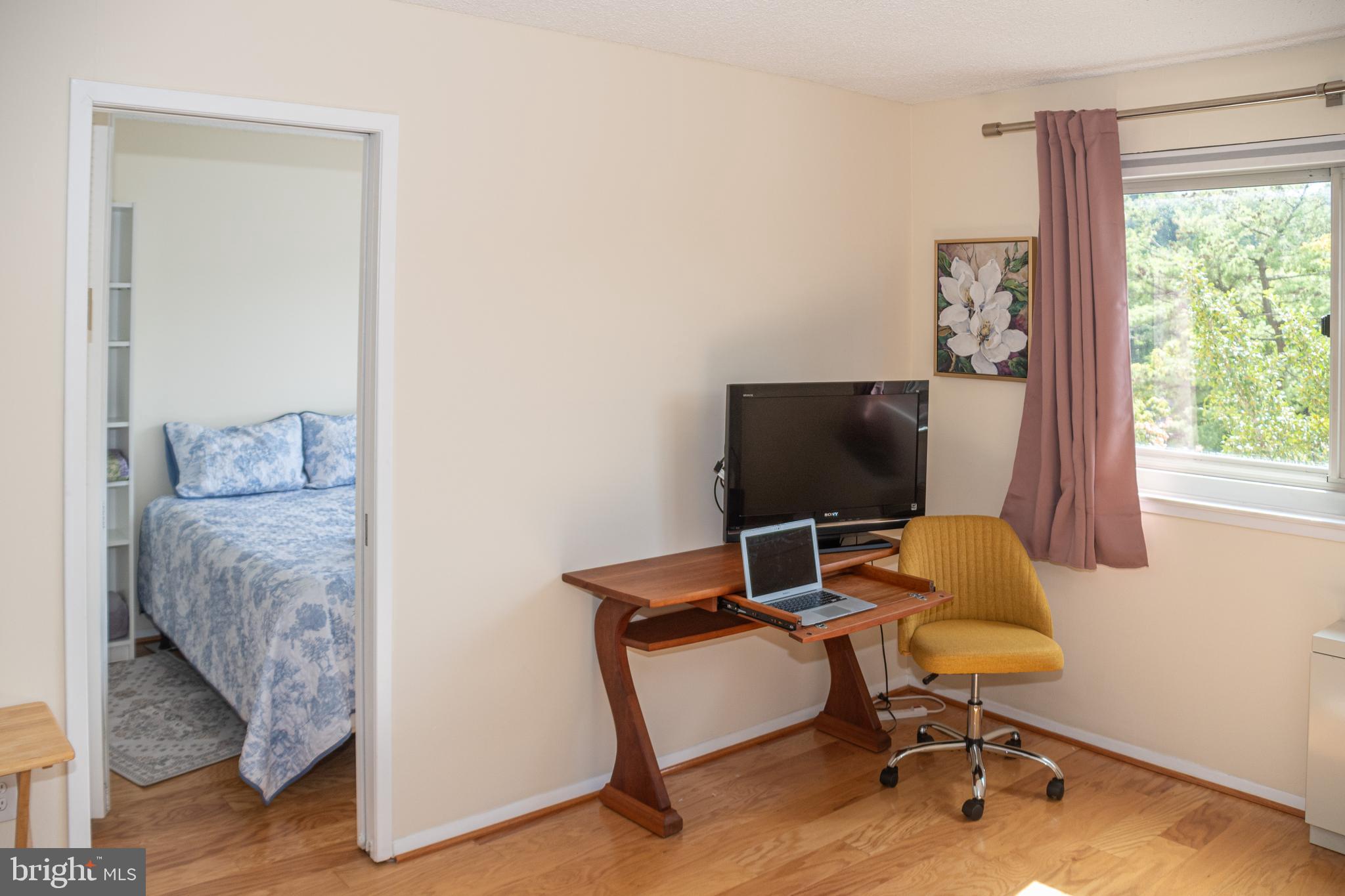 PARC EAST - Residential Lease