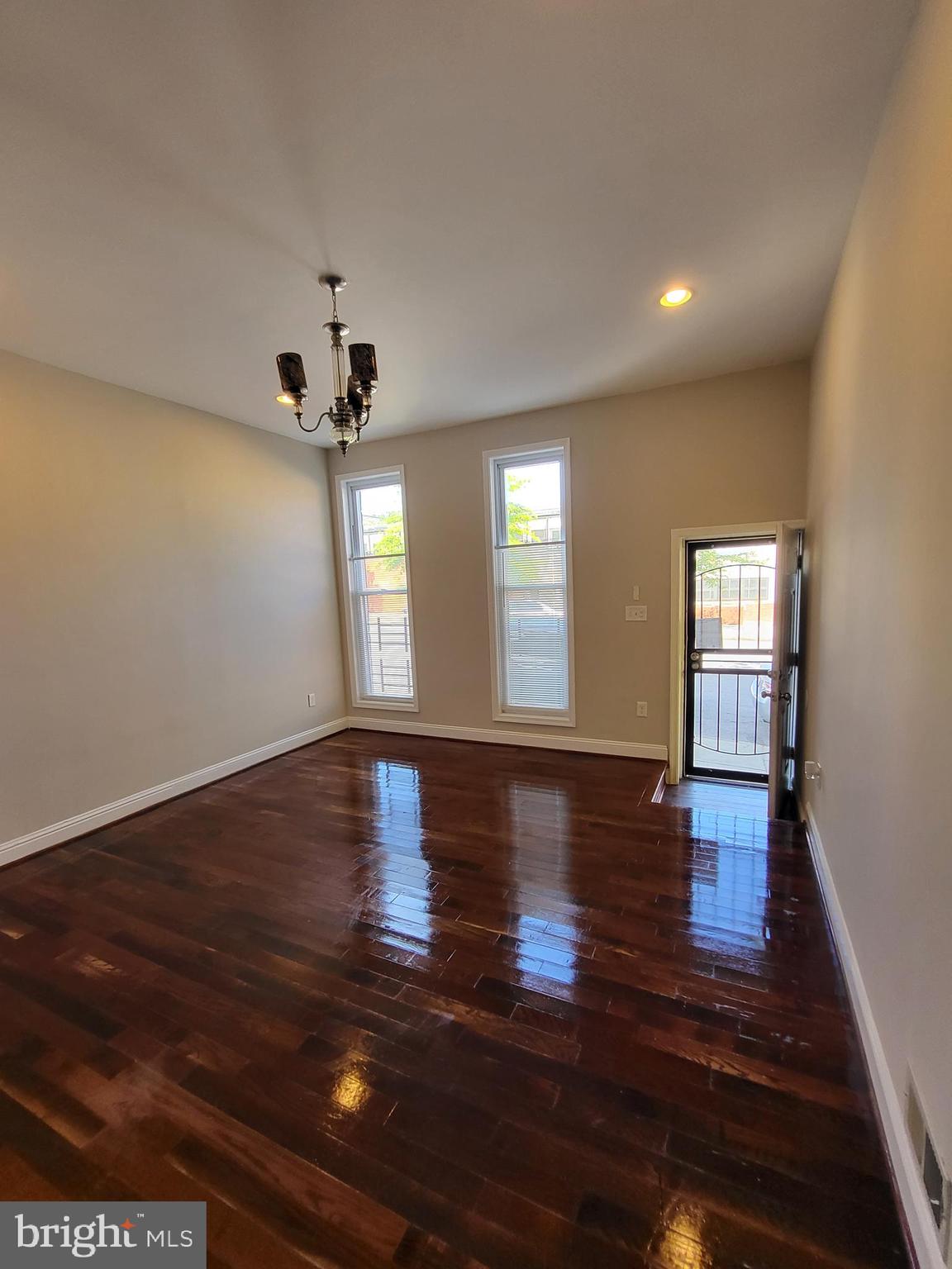 GAY STREET - Residential