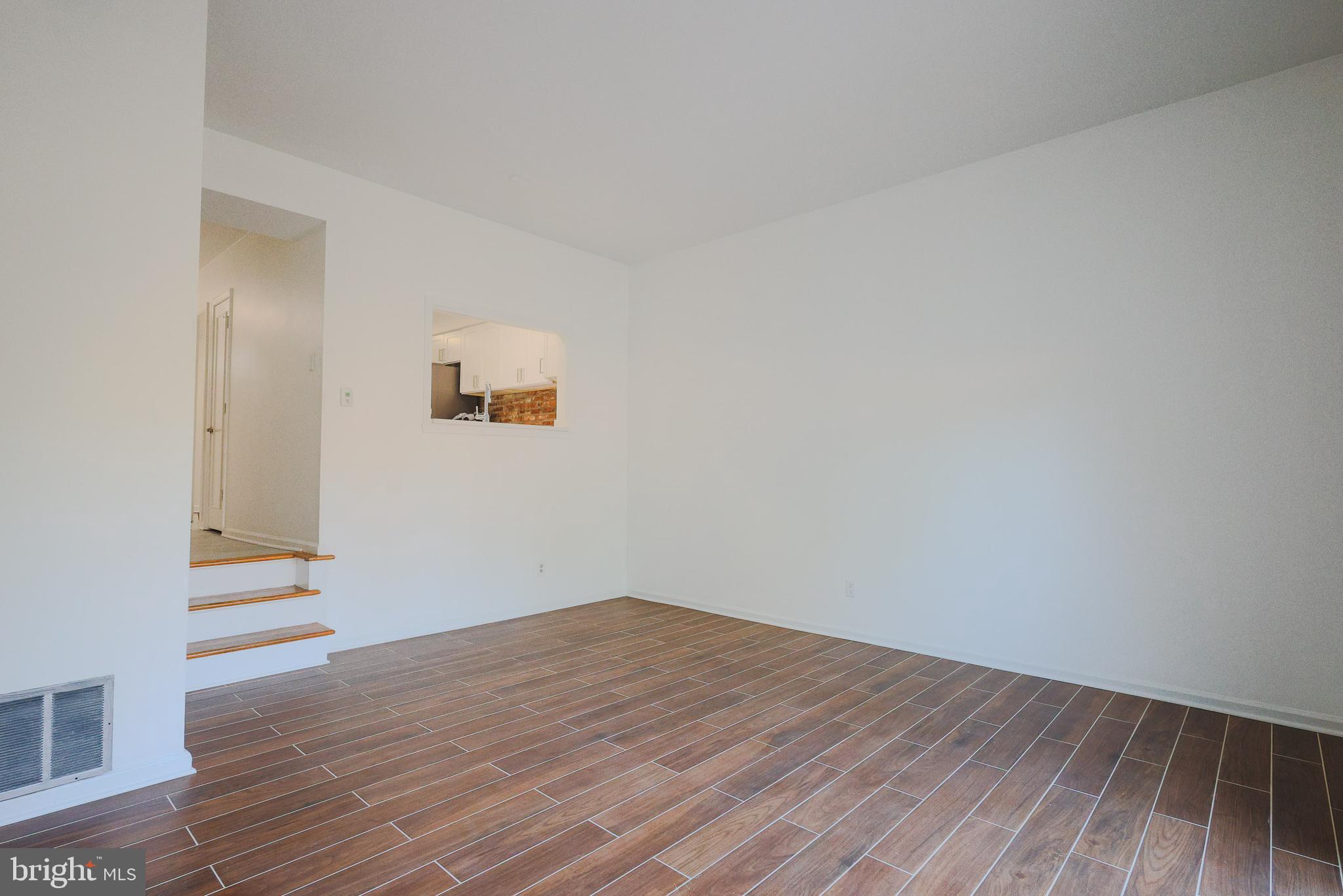 CARDINAL FOREST - Residential Lease