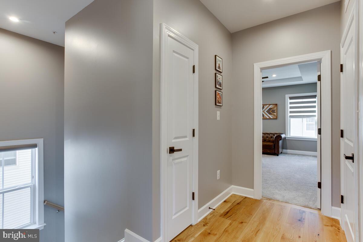 CAPITAL COURT - Residential Lease