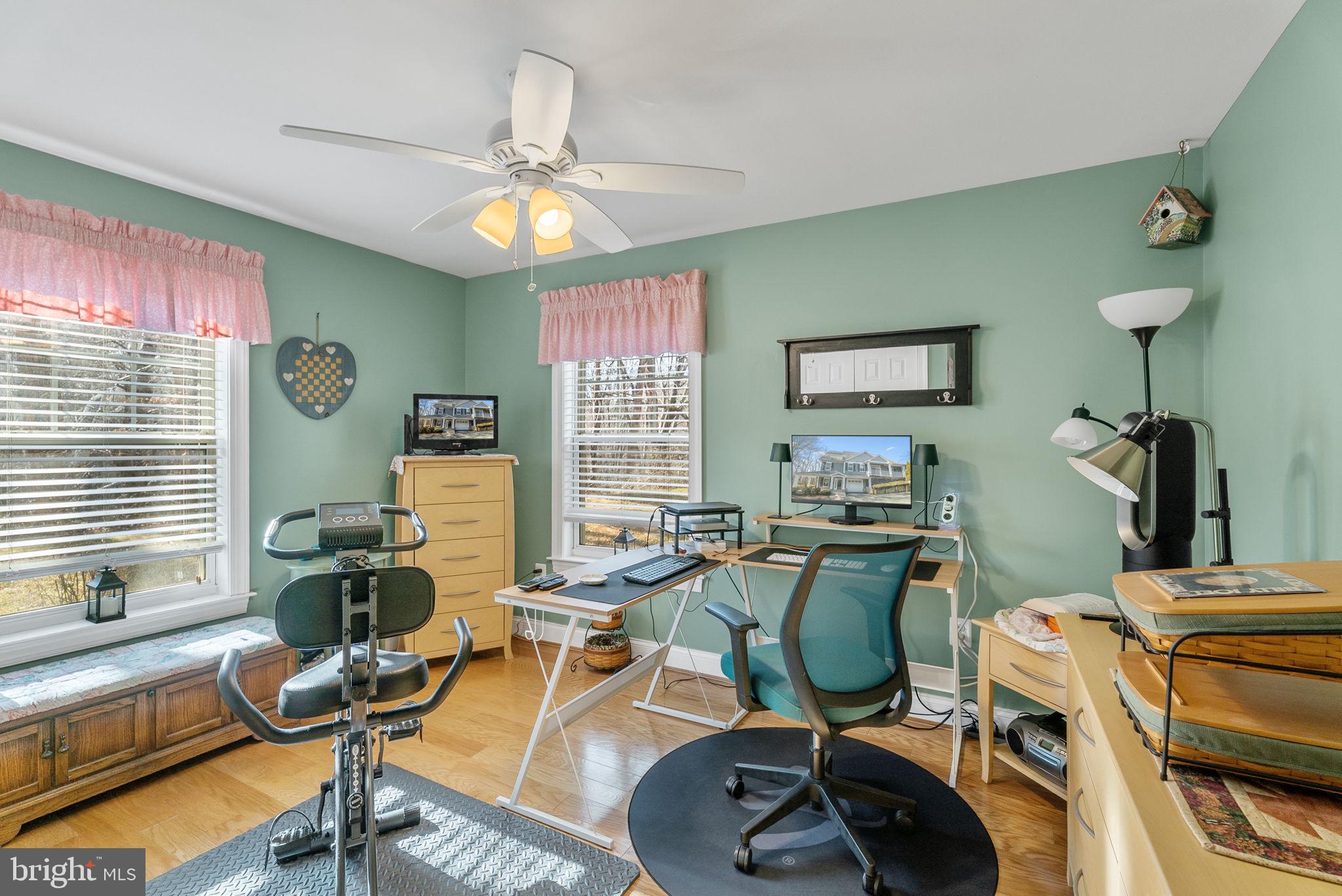 MEADOW RIDGE VILLAS CODM - Residential